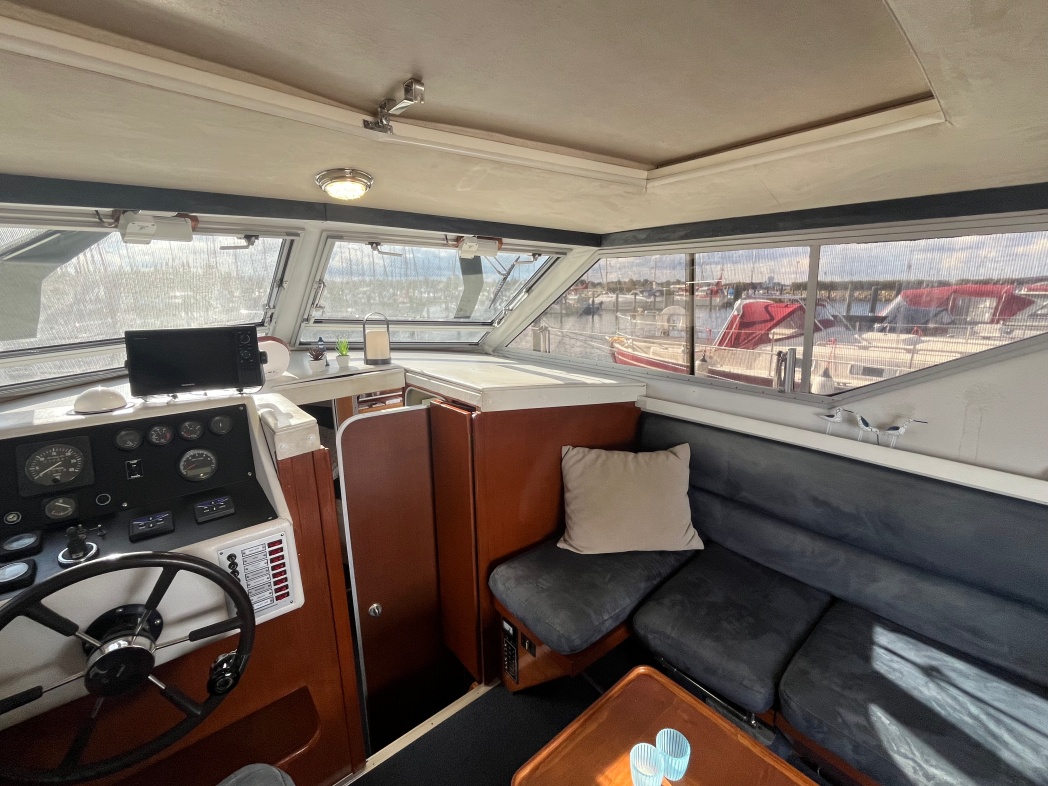1986 Princess 30DS for sale (photo 5)
