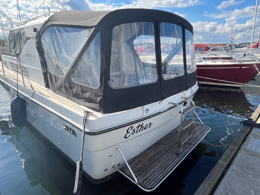 1986 Princess 30DS for sale (photo 31)
