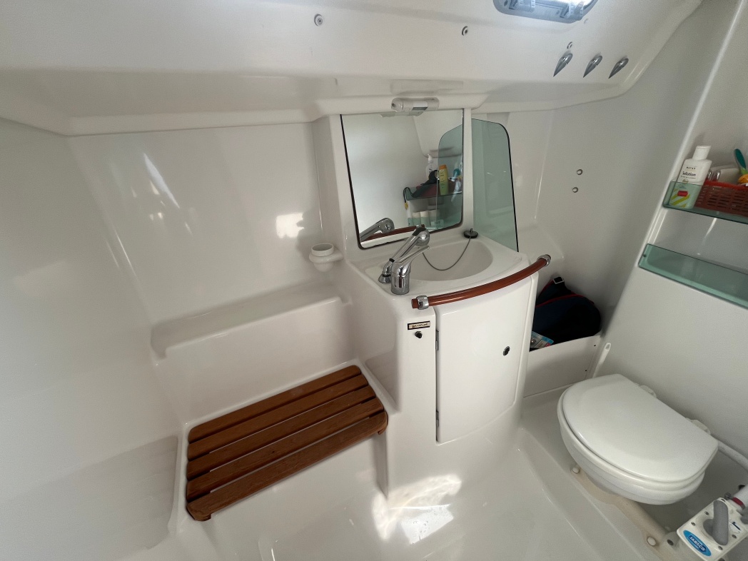 2006 Beneteau Oceanis 323 Clipper en venta (photo 18)