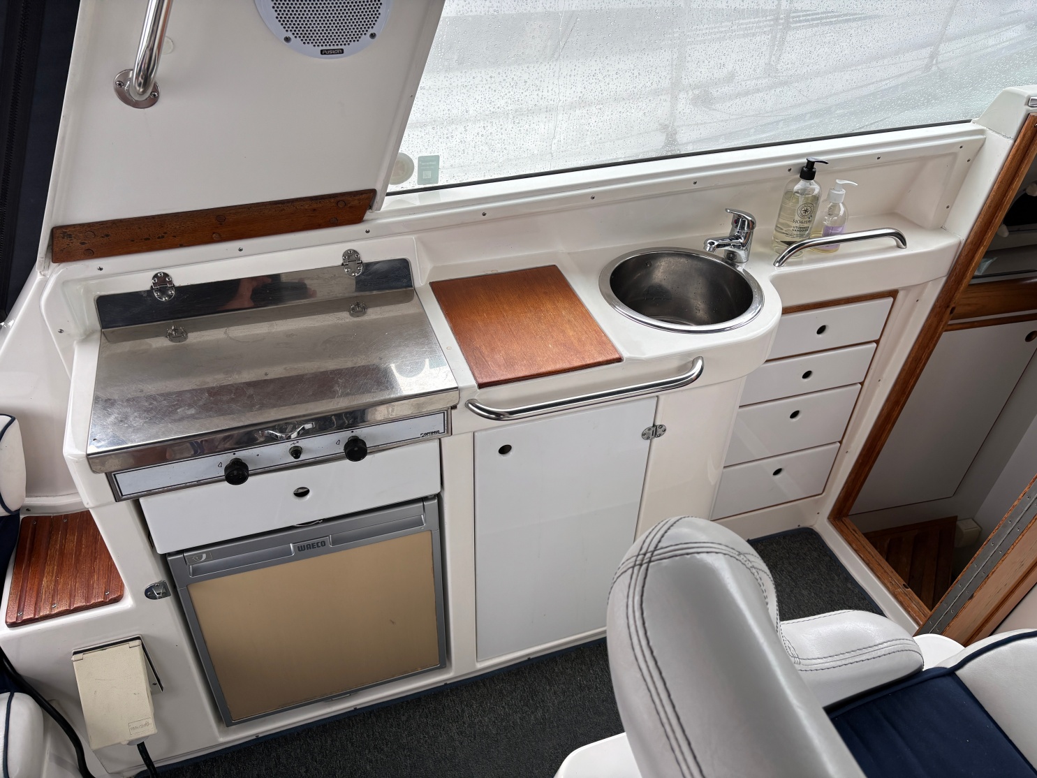 1992 Nimbus 29 DC à vendre (photo 5)