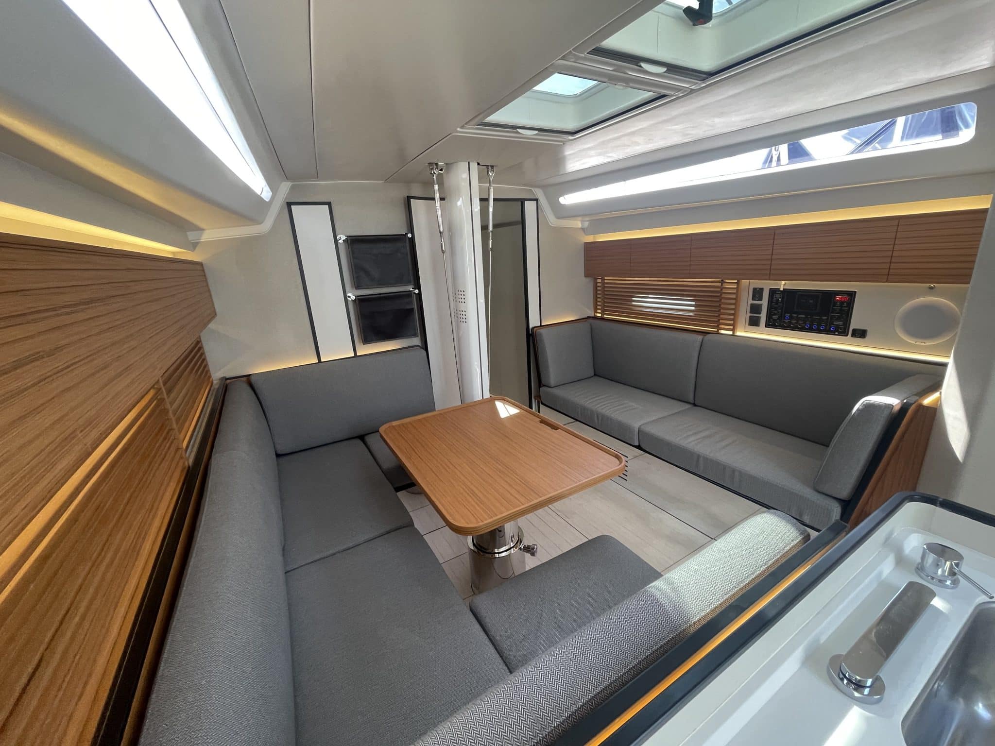 2023 Italia Yachts 12.98 Bellisima na sprzedaż (photo 5)