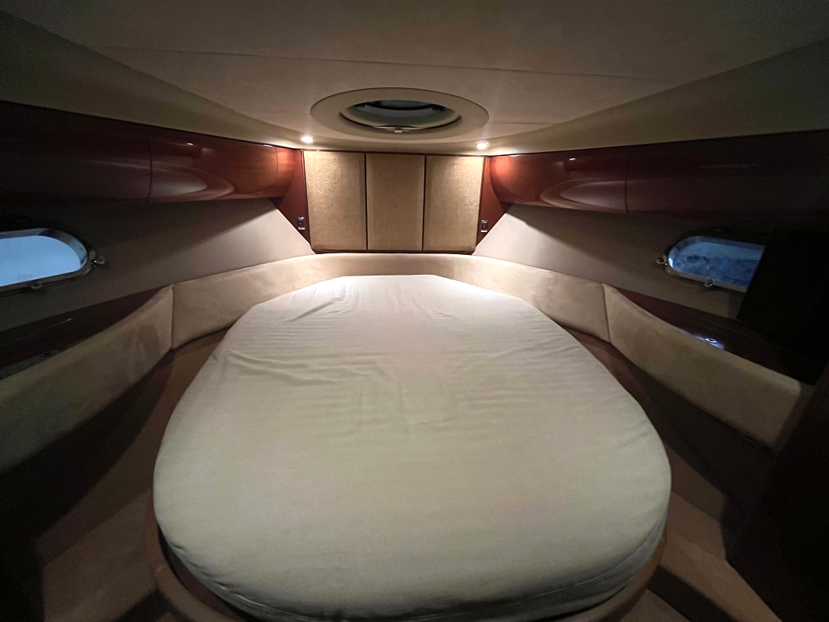 2007 Princess P45 Flybridge Mkii for sale (photo 18)