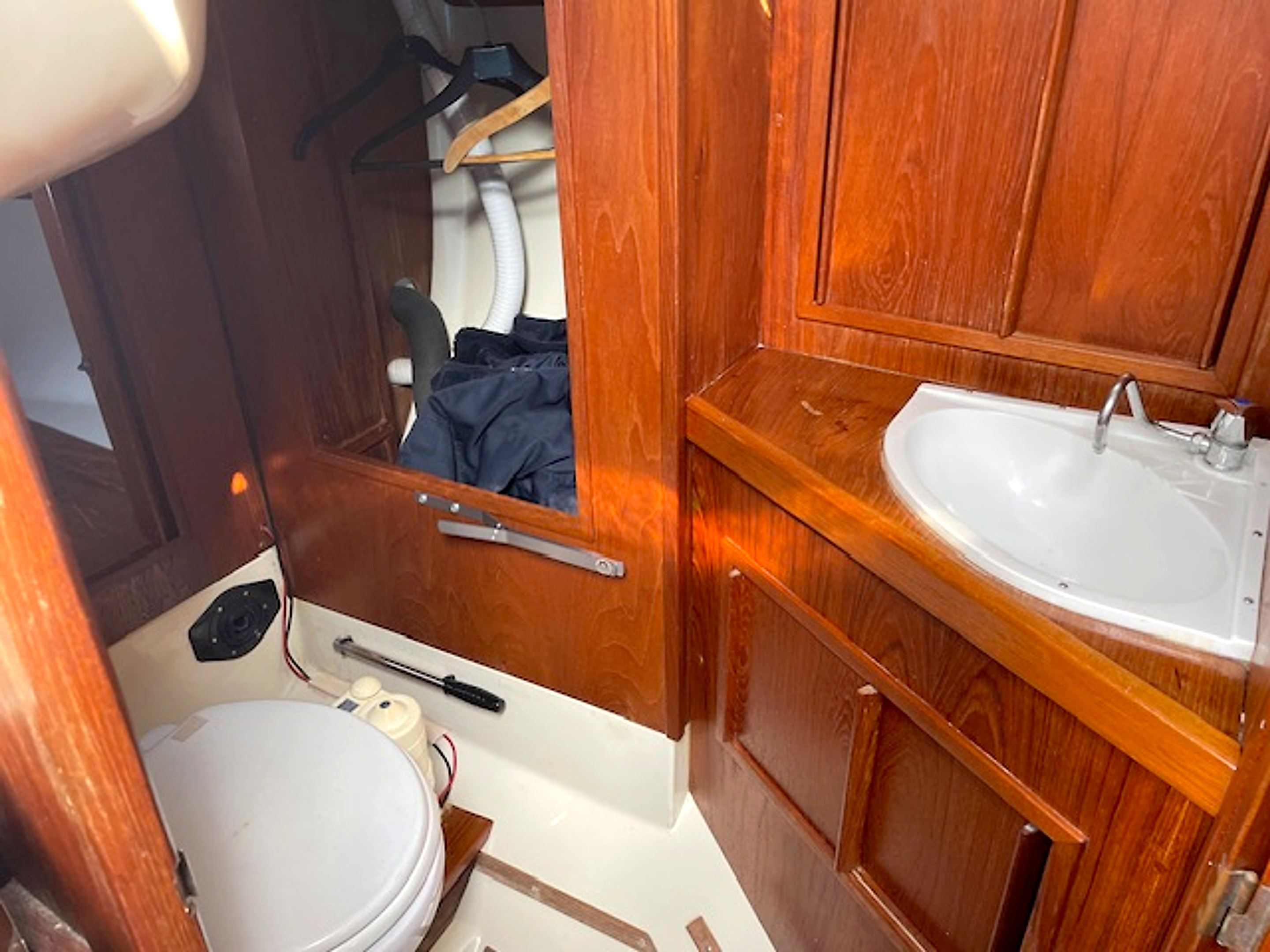 1982 Comfort 32 en venta (photo 9)
