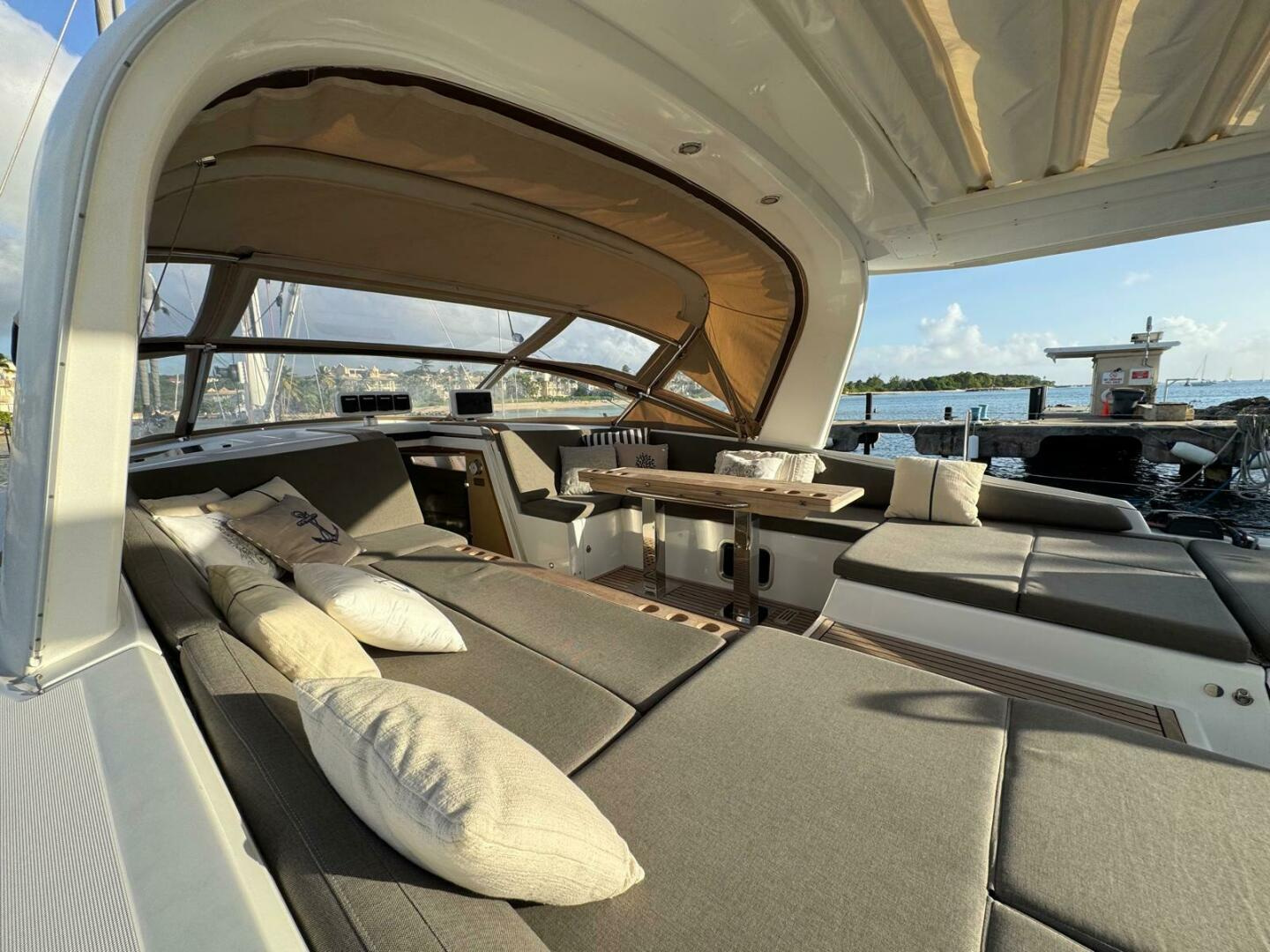 2023 Jeanneau 65 in vendita (photo 6)