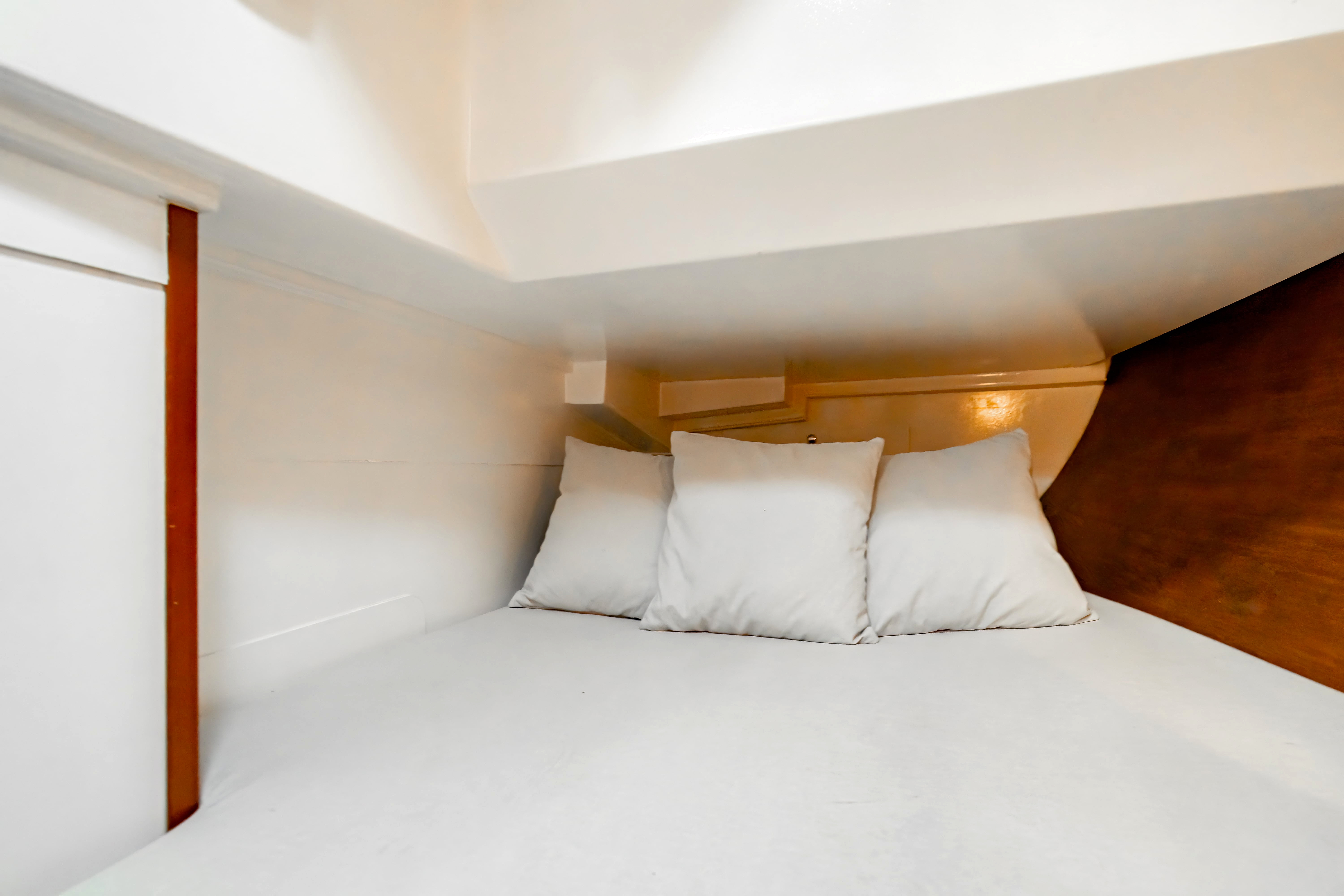 2011 Hanse 400 "le Figuier" for sale (photo 9)