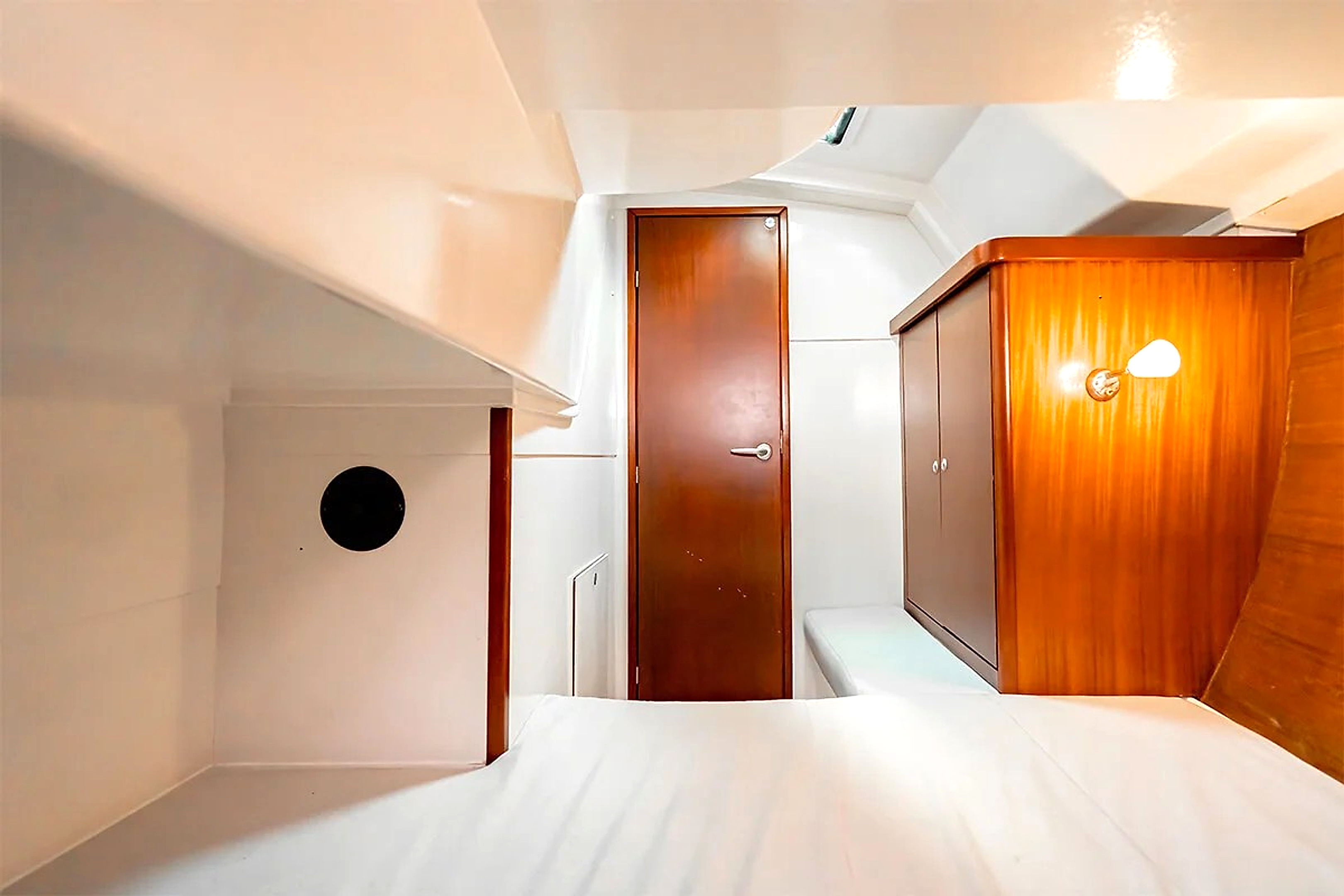 2011 Hanse 400 "le Figuier" for sale (photo 13)