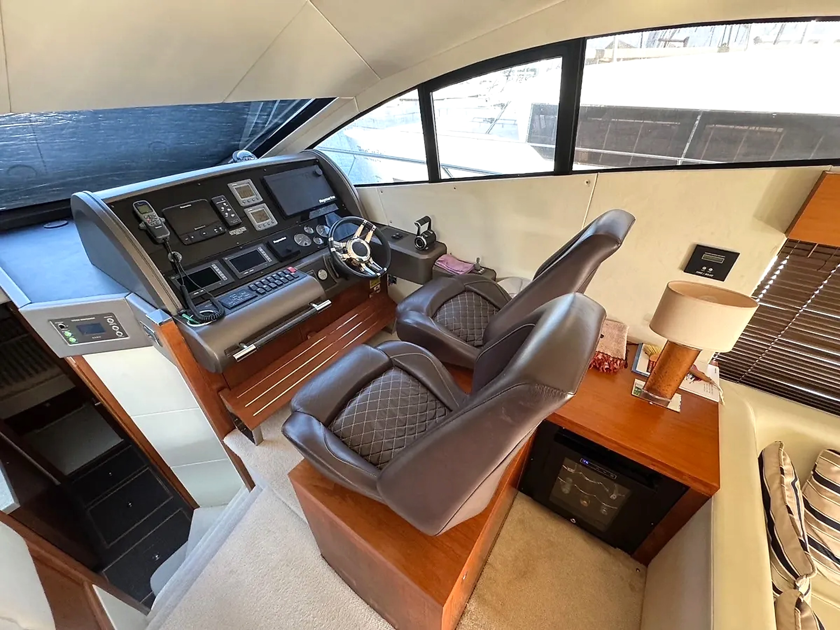 2013 Sunseeker Manhattan 53 na sprzedaż (photo 2)