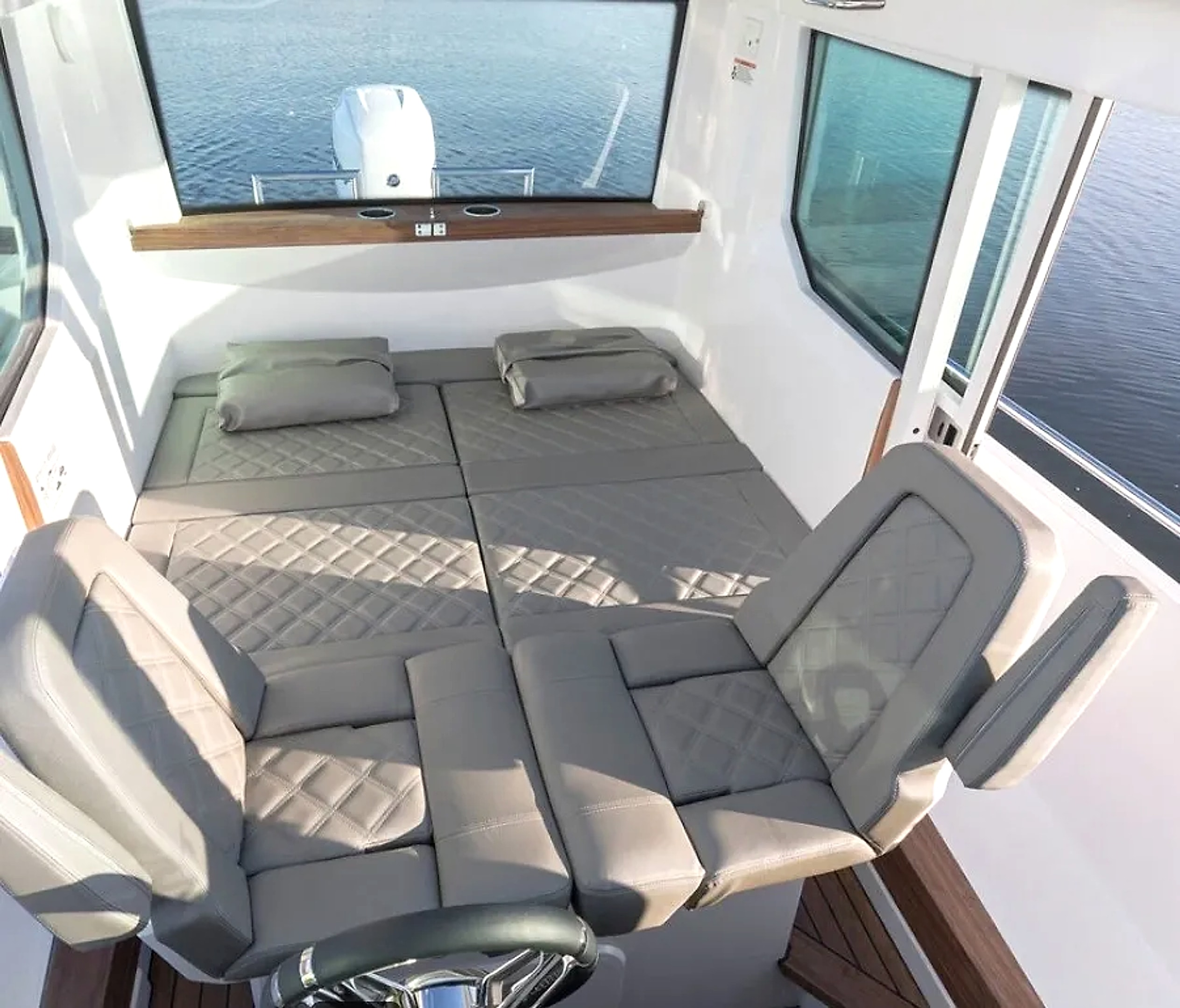 2018 Axopar 28 Cabin en venta (photo 2)