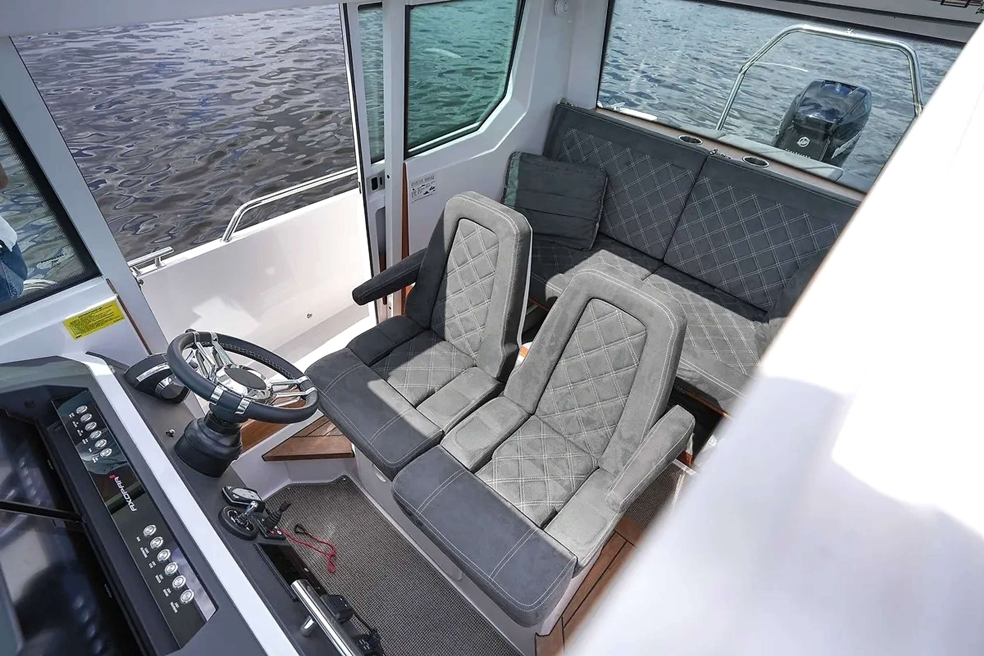 2018 Axopar 28 Cabin en venta (photo 10)