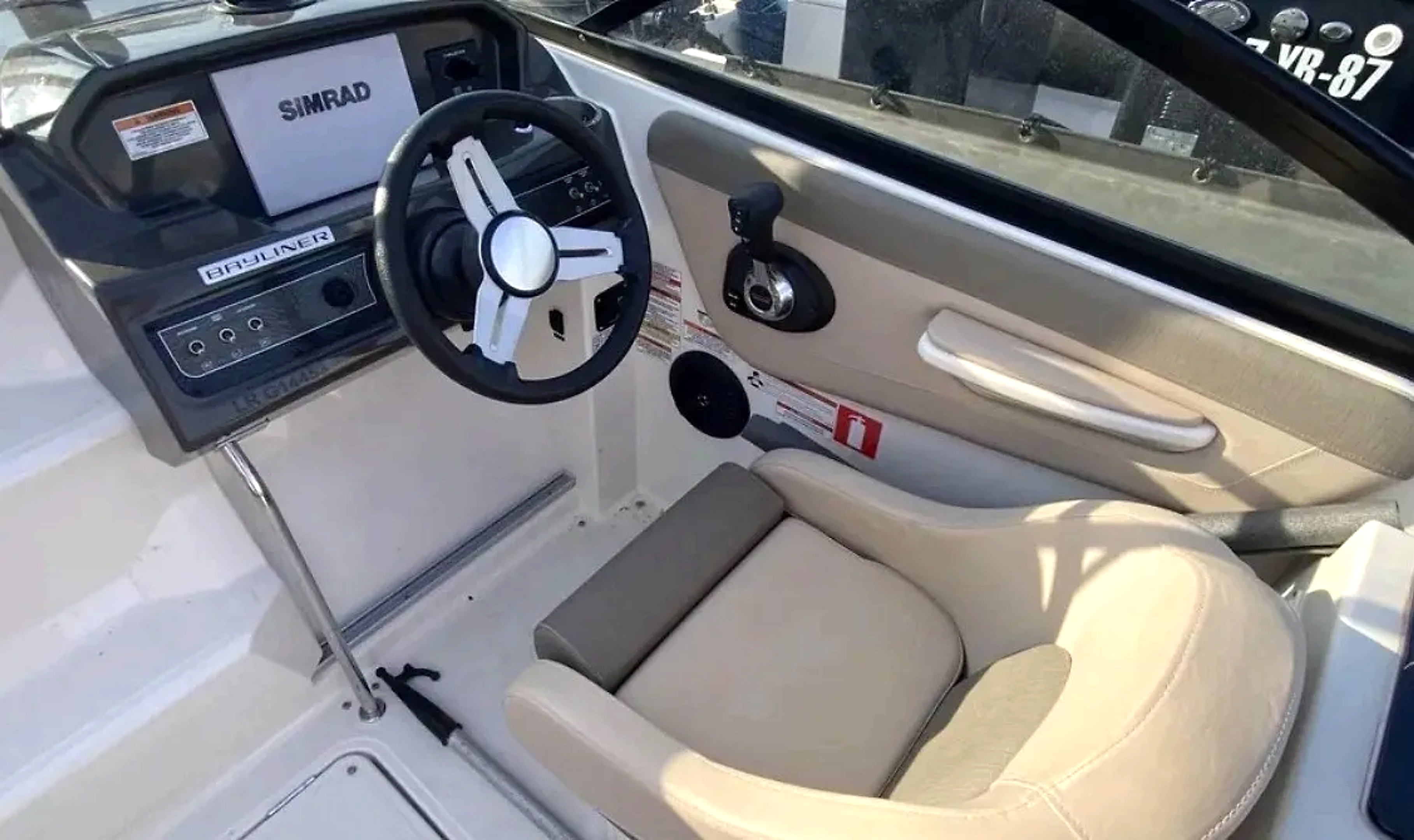2019 Bayliner Vr6 Cuddy zu verkaufen (photo 5)