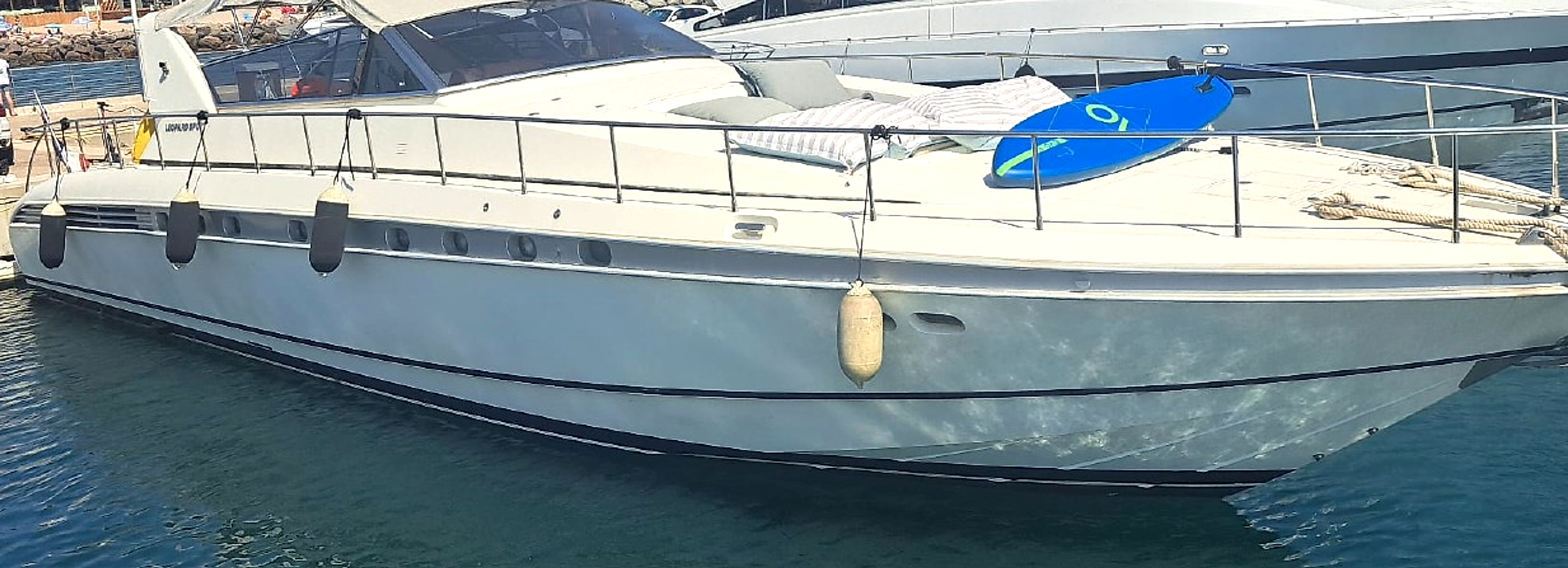 2002 Leopard 23 Sport te huur (photo 1)