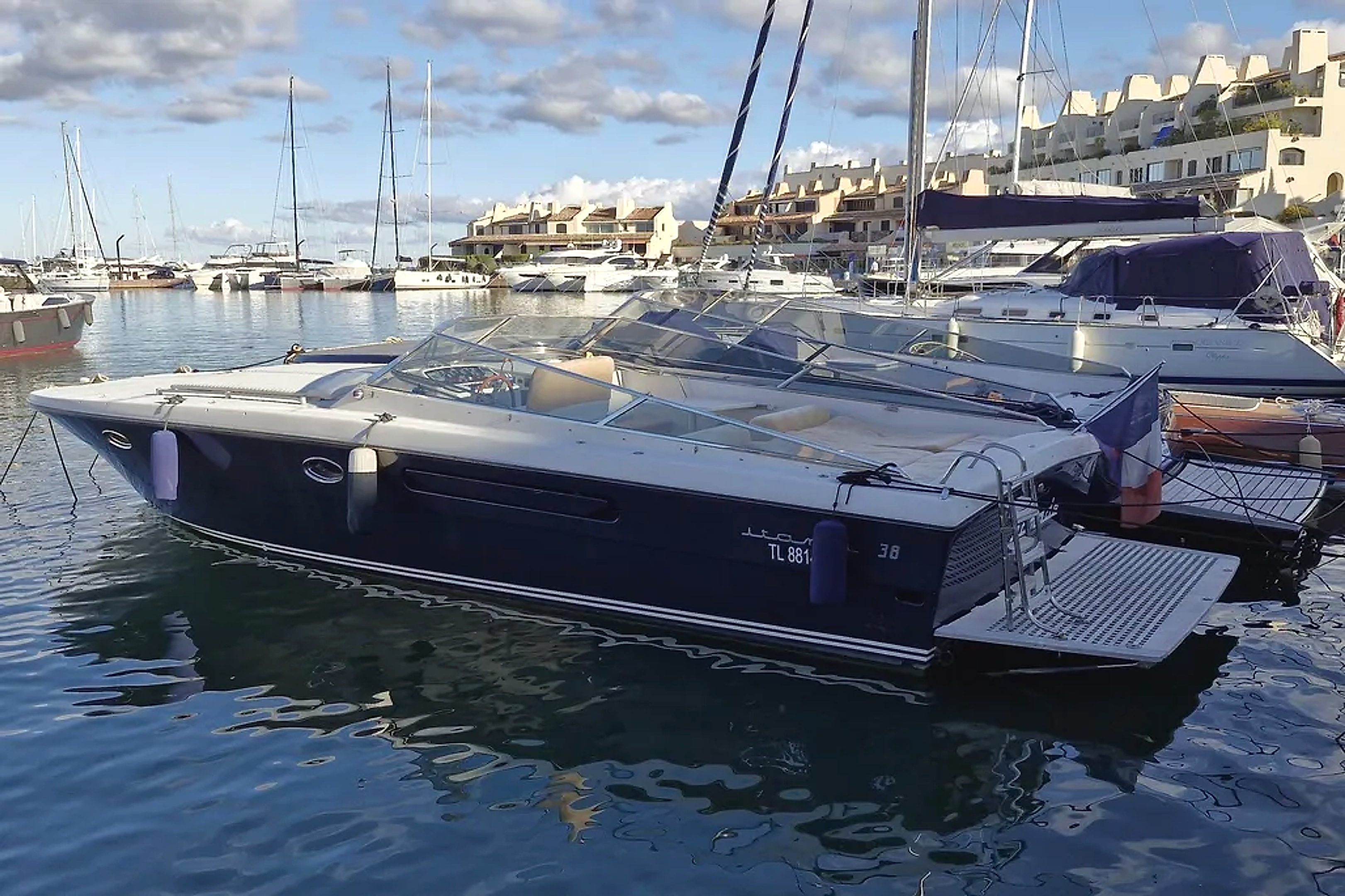 2026 Itama 38 te huur (photo 7)