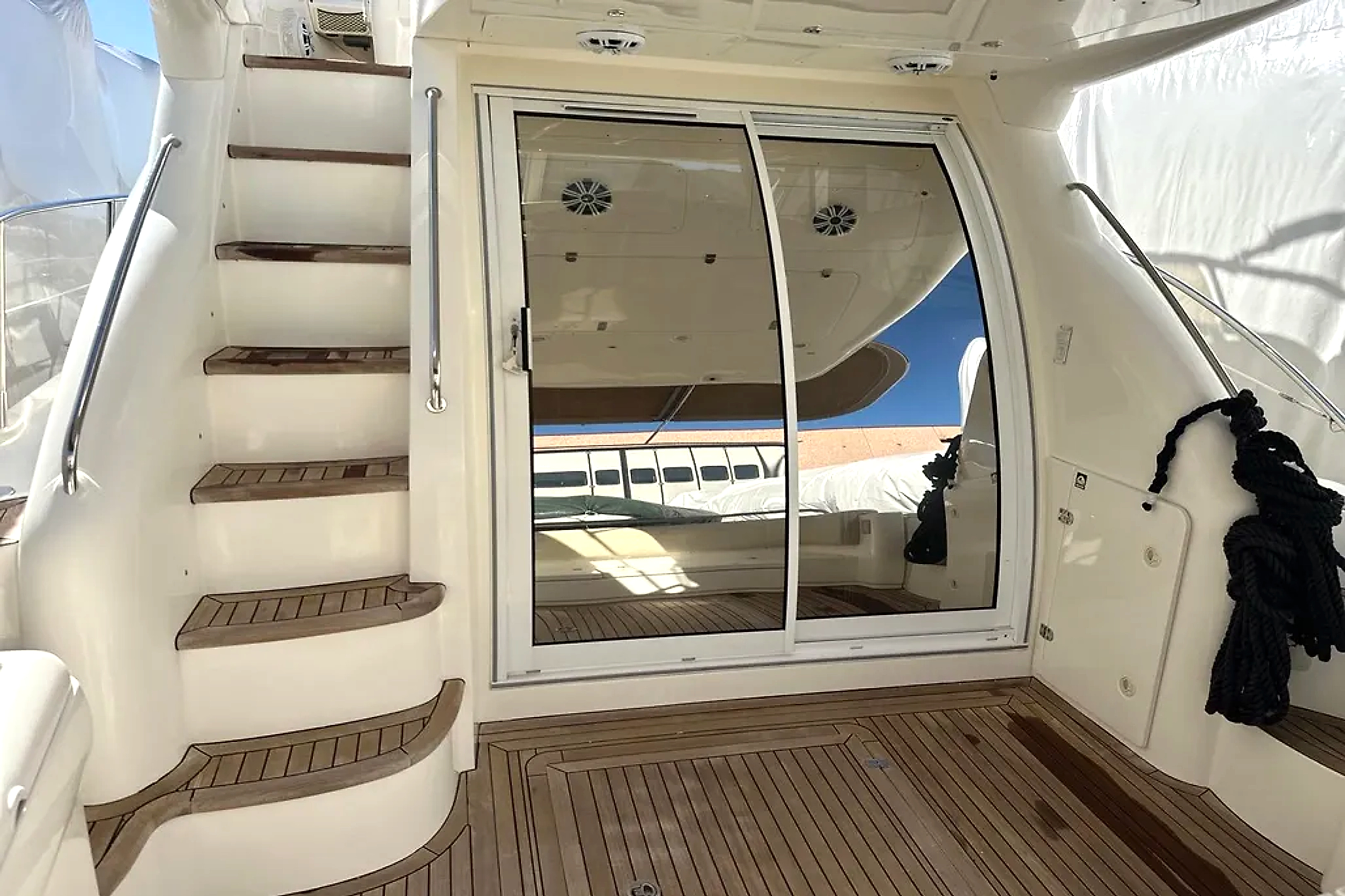2026 Sealine F-42/5 zu chartern (photo 7)