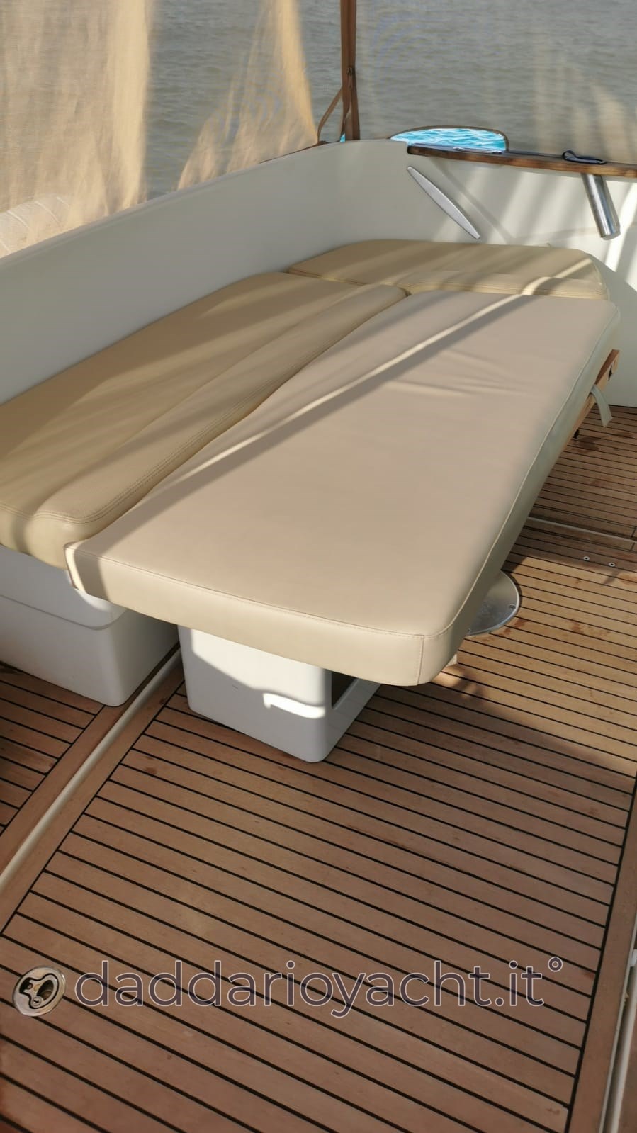 2009 Beneteau Antares 11 à vendre (photo 7)