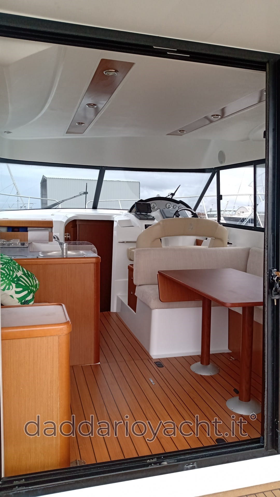 2009 Beneteau Antares 11 à vendre (photo 14)