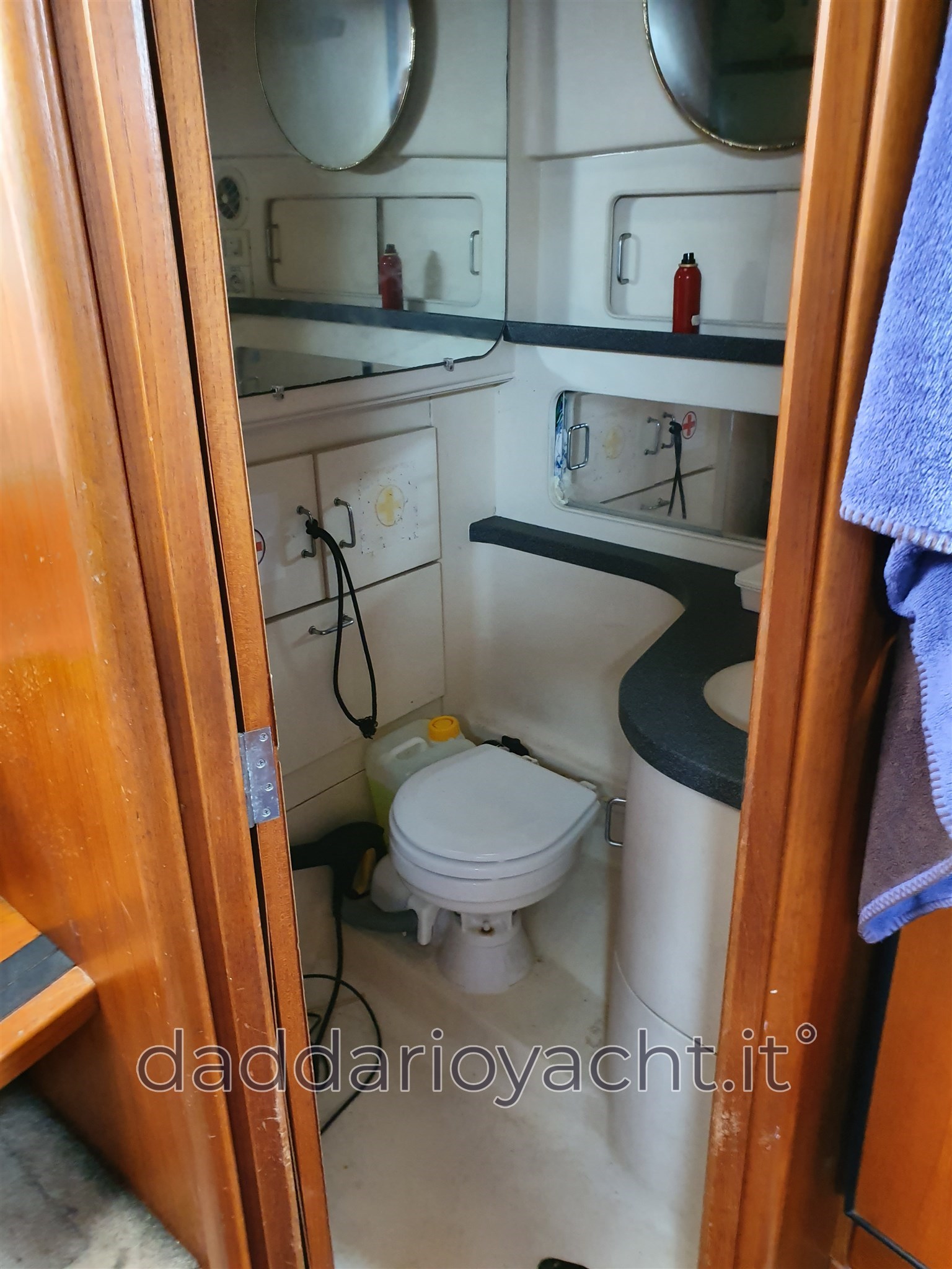 2002 Luhrs 320 Fisherman for sale (photo 3)