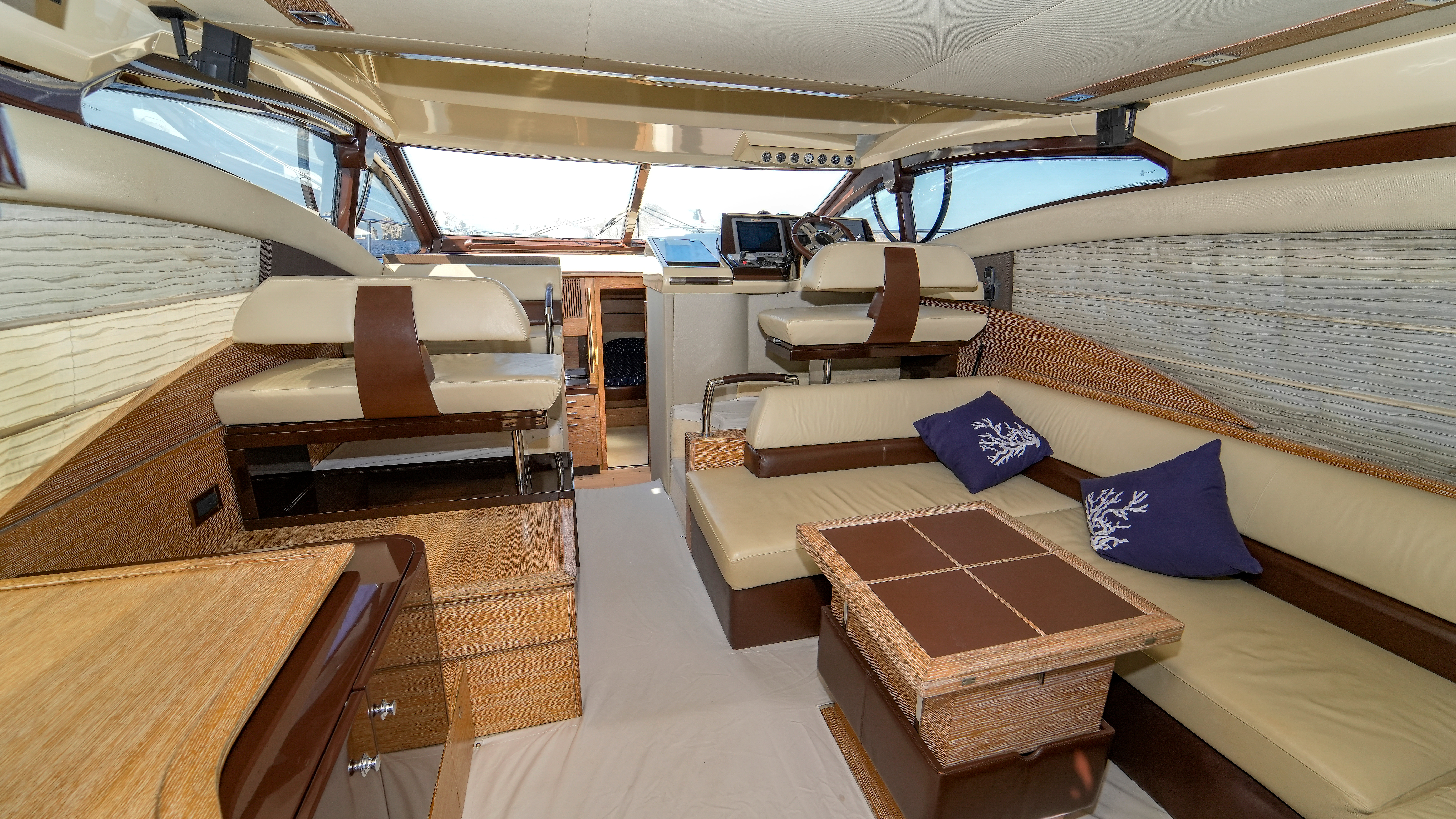 2010 Azimut 50 for sale (photo 14)
