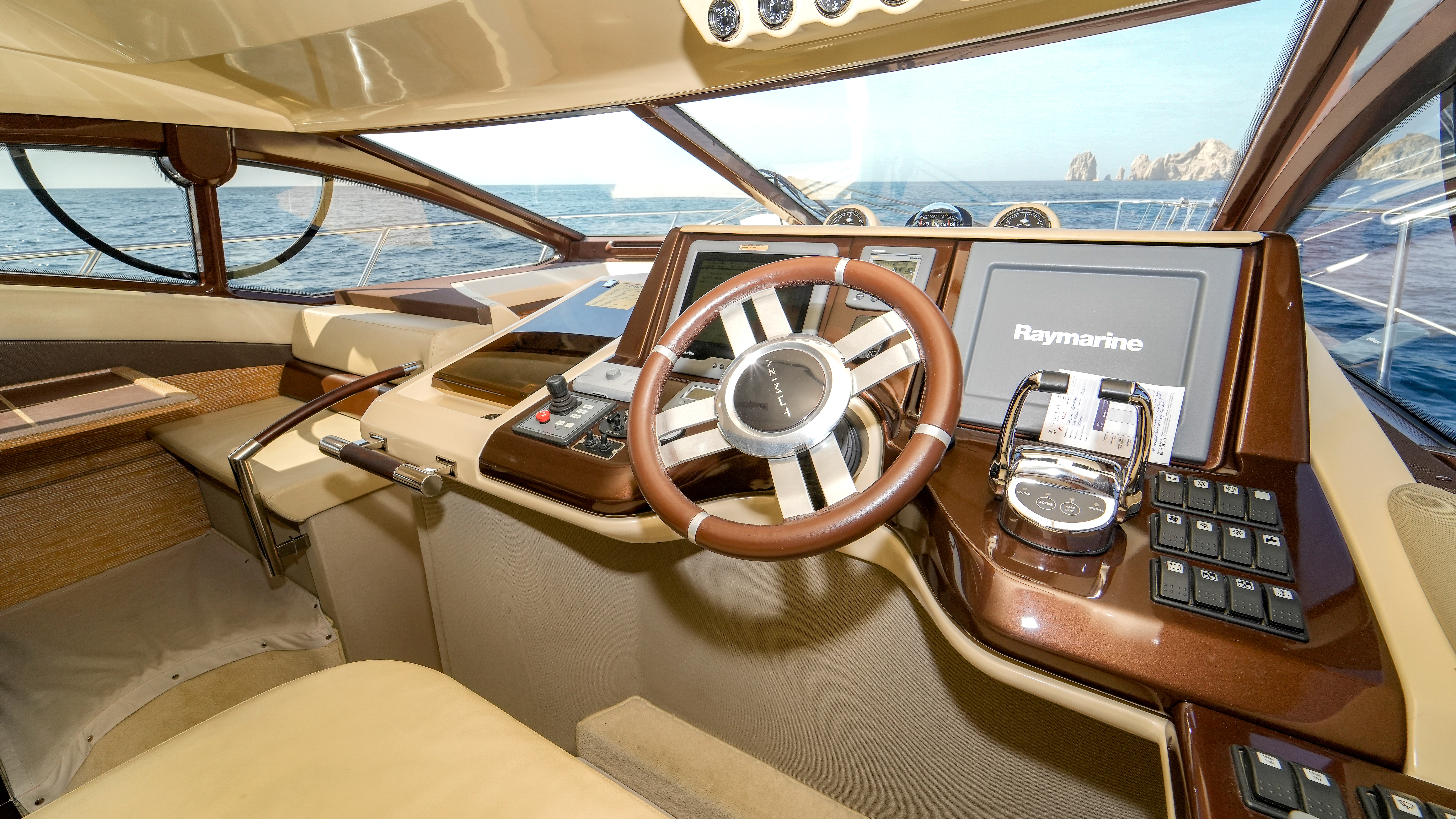 2010 Azimut 50 for sale (photo 16)