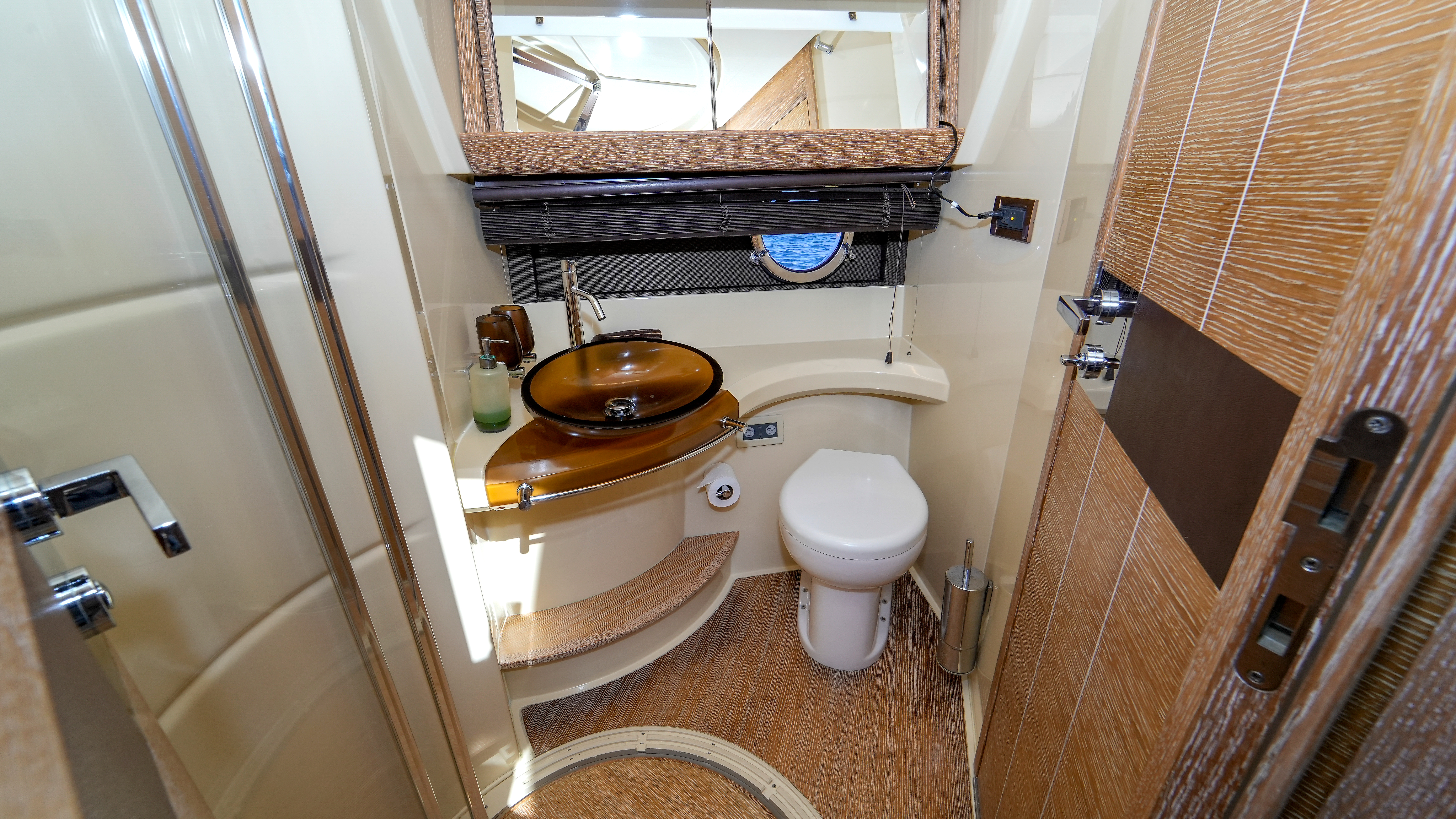2010 Azimut 50 for sale (photo 19)