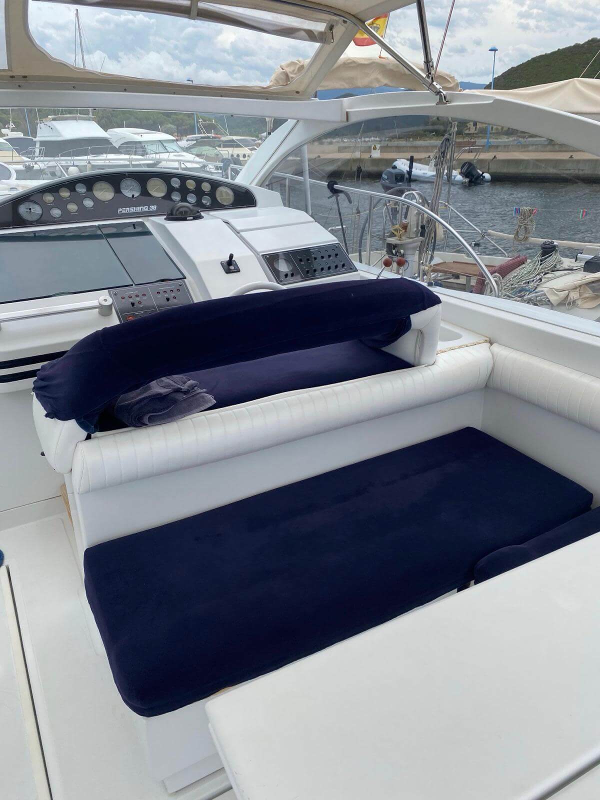 1994 Pershing 38 à vendre (photo 16)