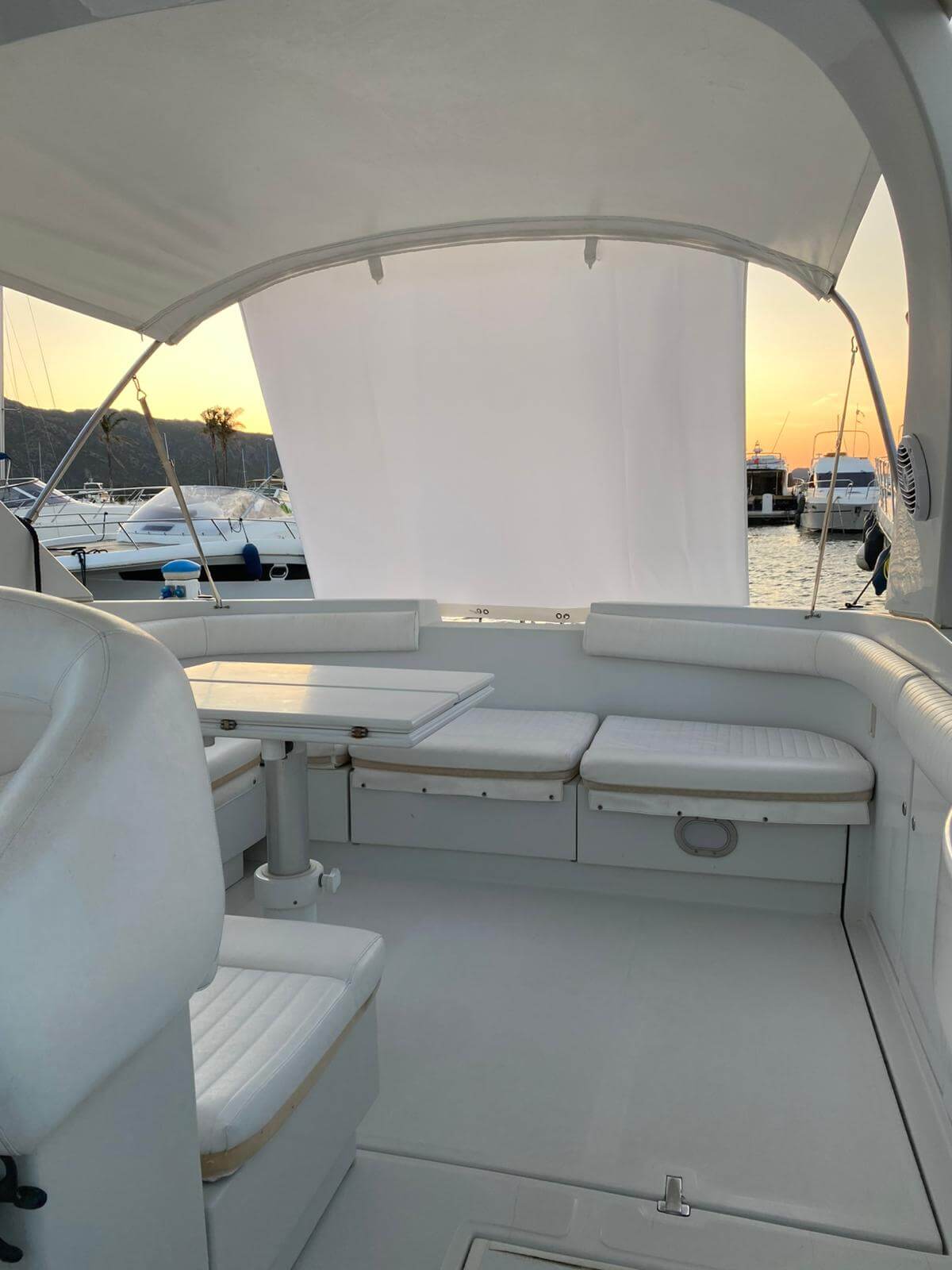 1994 Pershing 38 à vendre (photo 19)