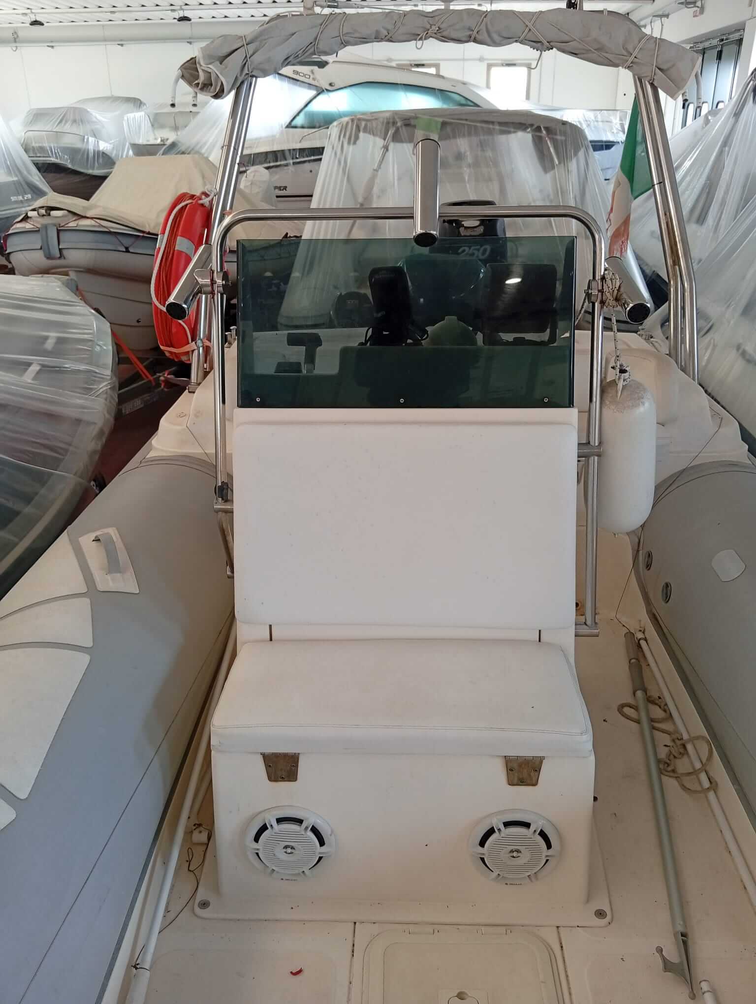 2001 Trident TX 670 for sale (photo 11)