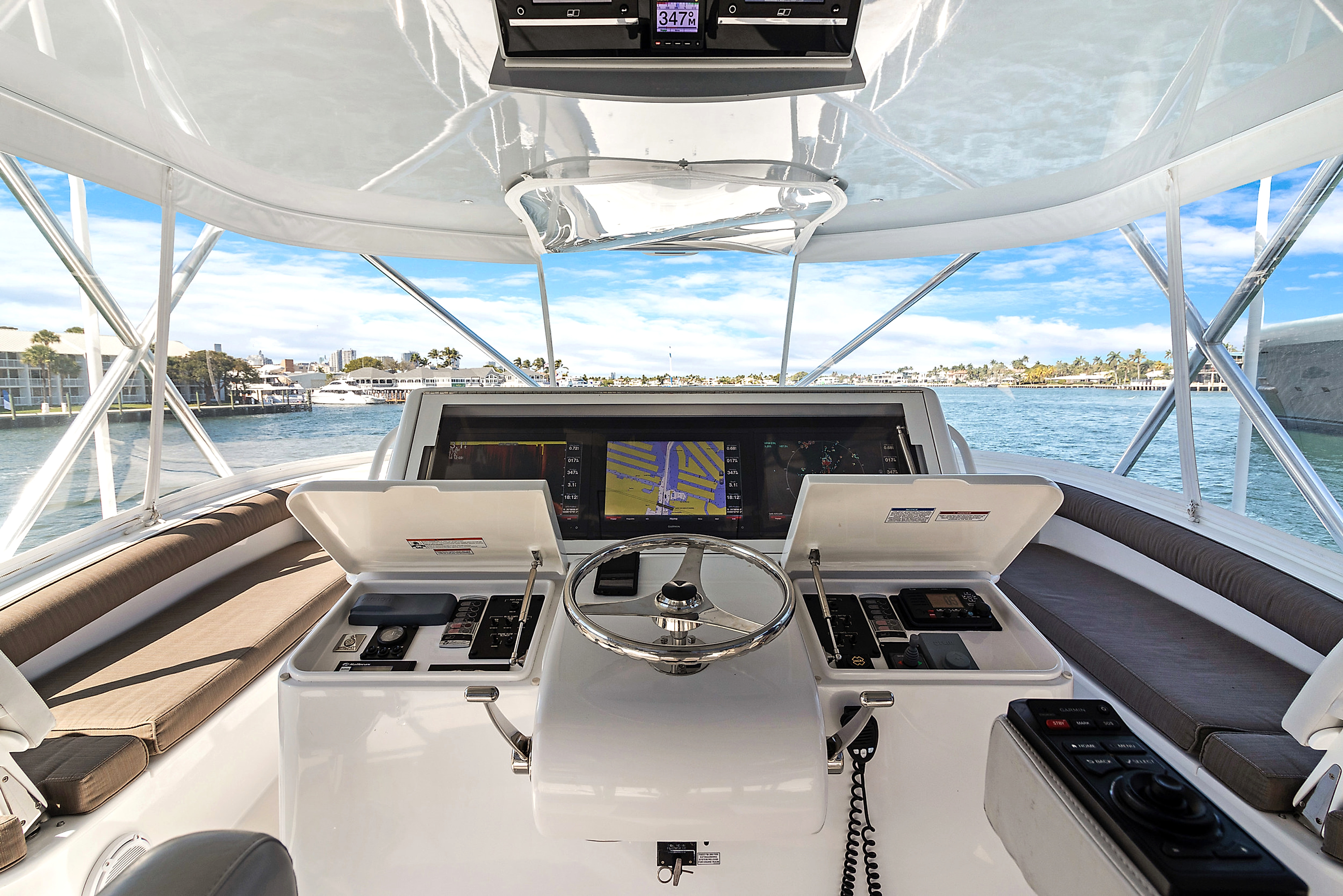2016 Hatteras Gt63 en venta (photo 10)