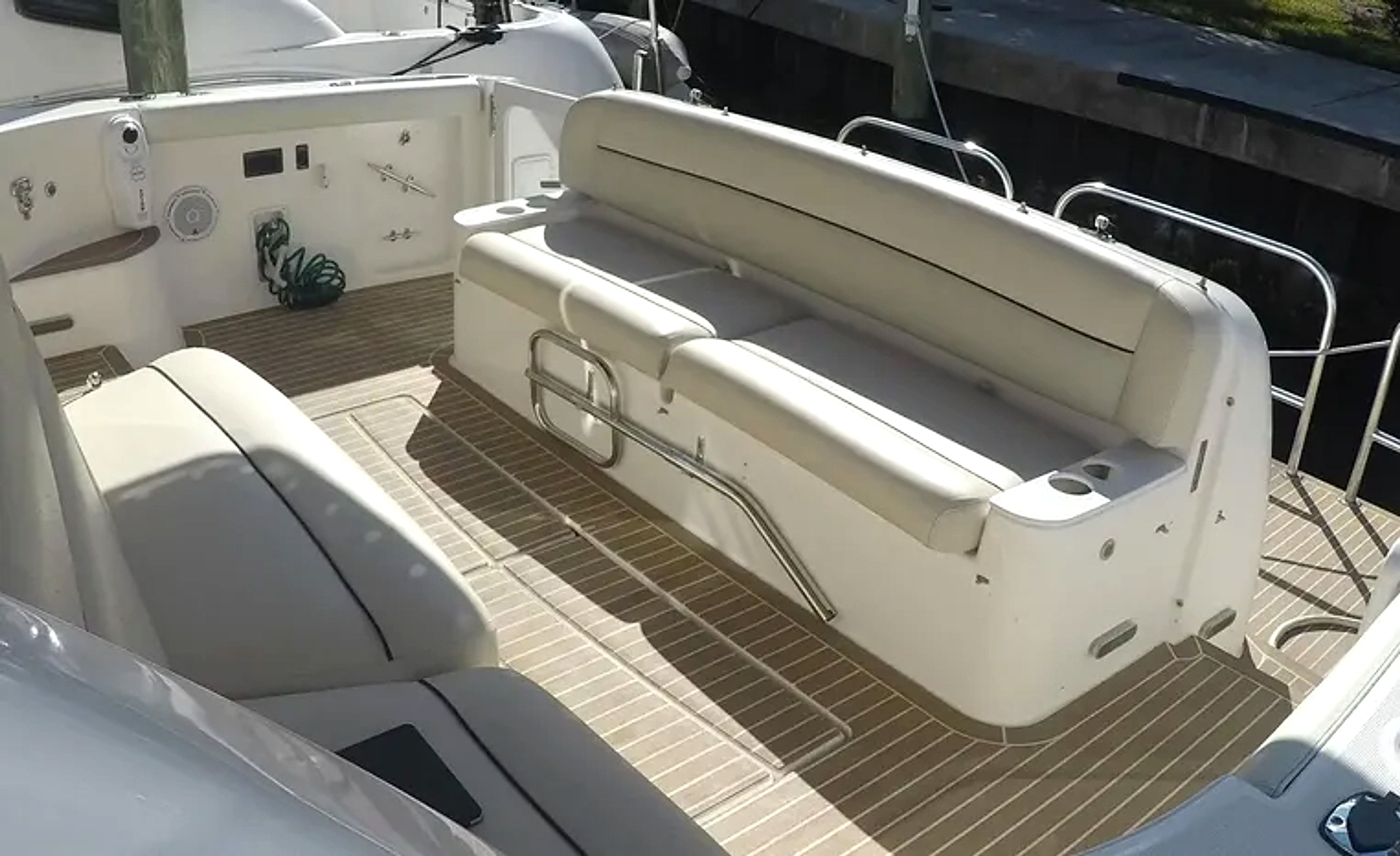 2004 Tiara Yachts 4400 Sovran à venda (photo 27)