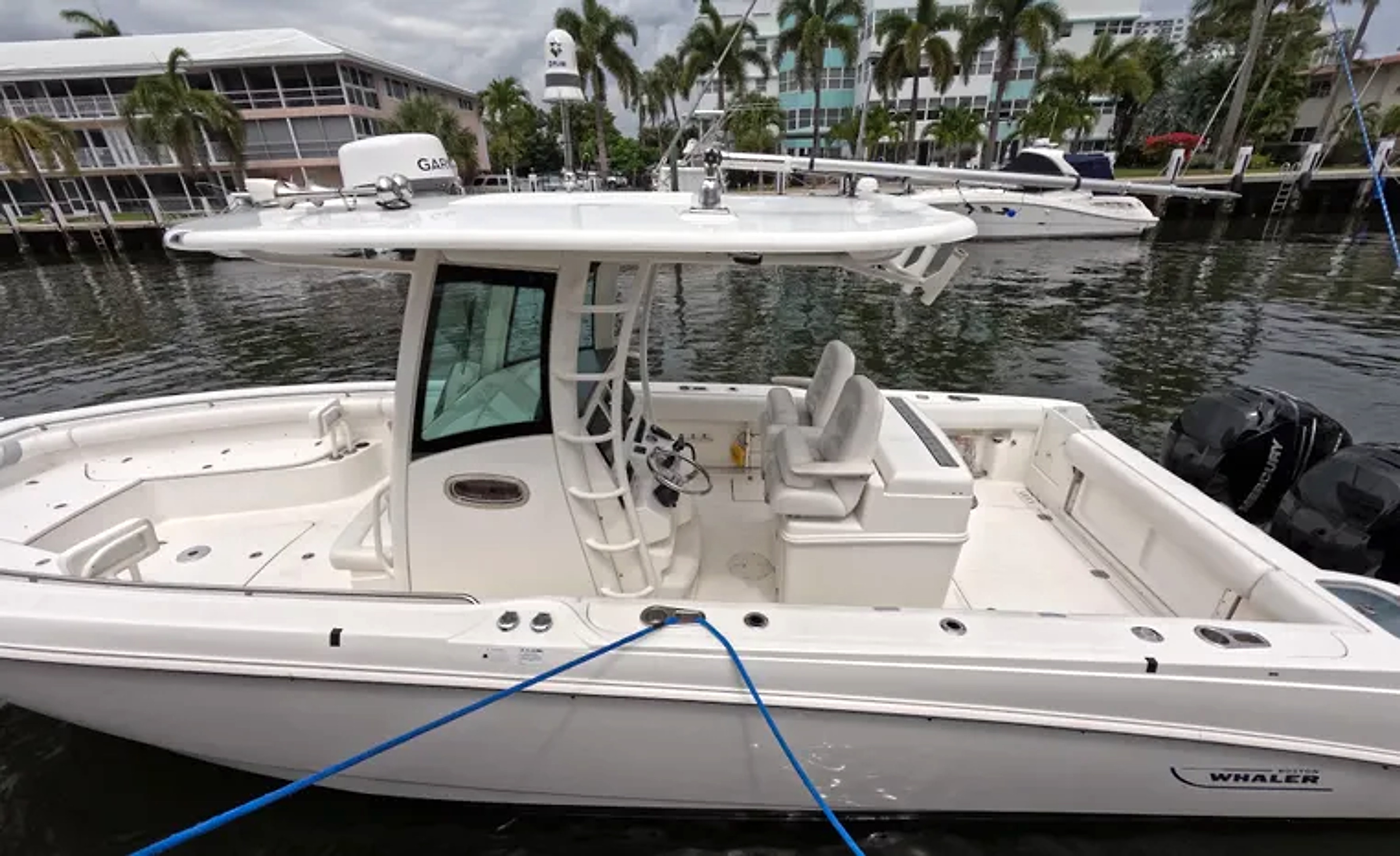 2013 Boston Whaler 320 Outrage for sale (photo 28)