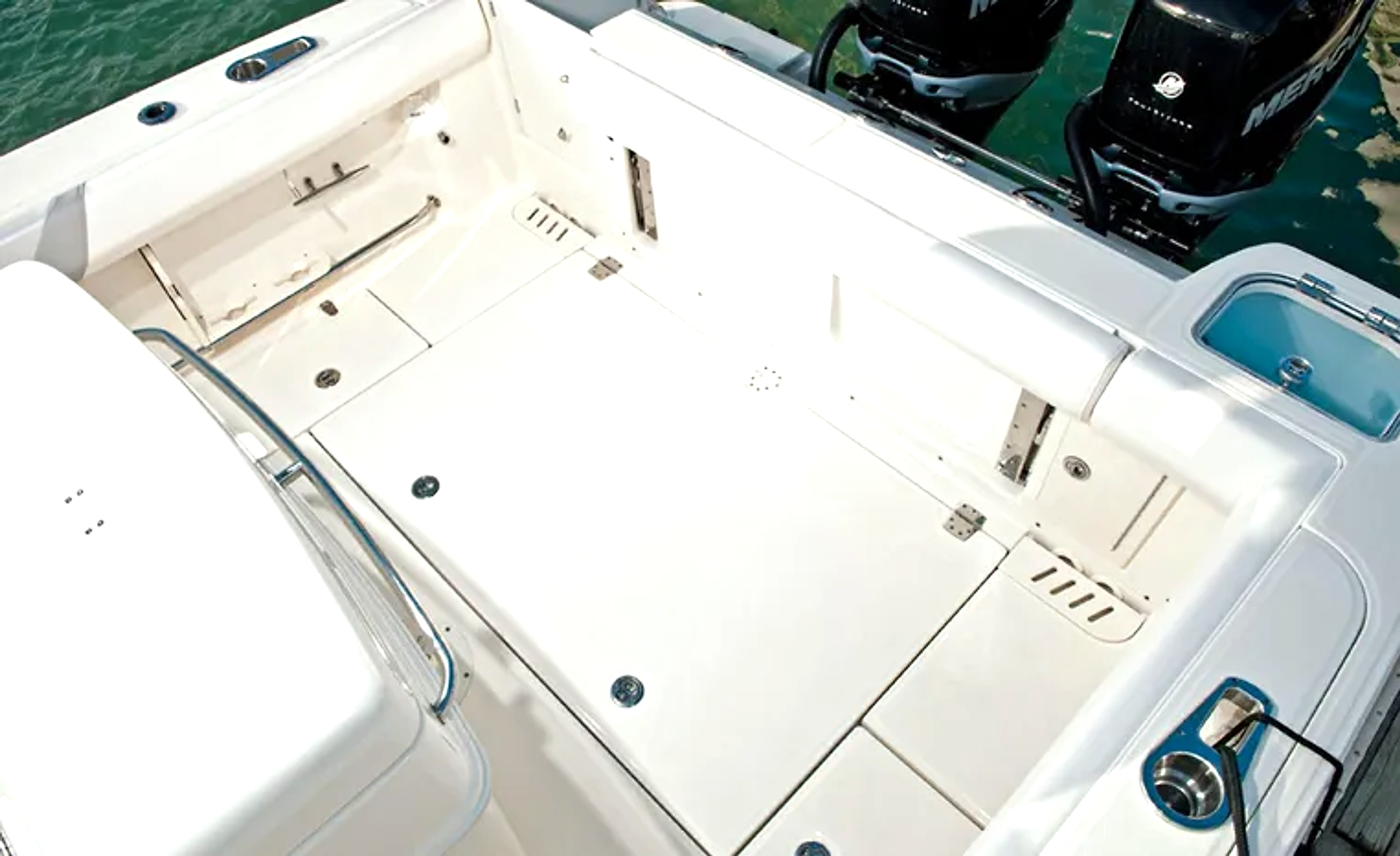 2013 Boston Whaler 320 Outrage for sale (photo 30)