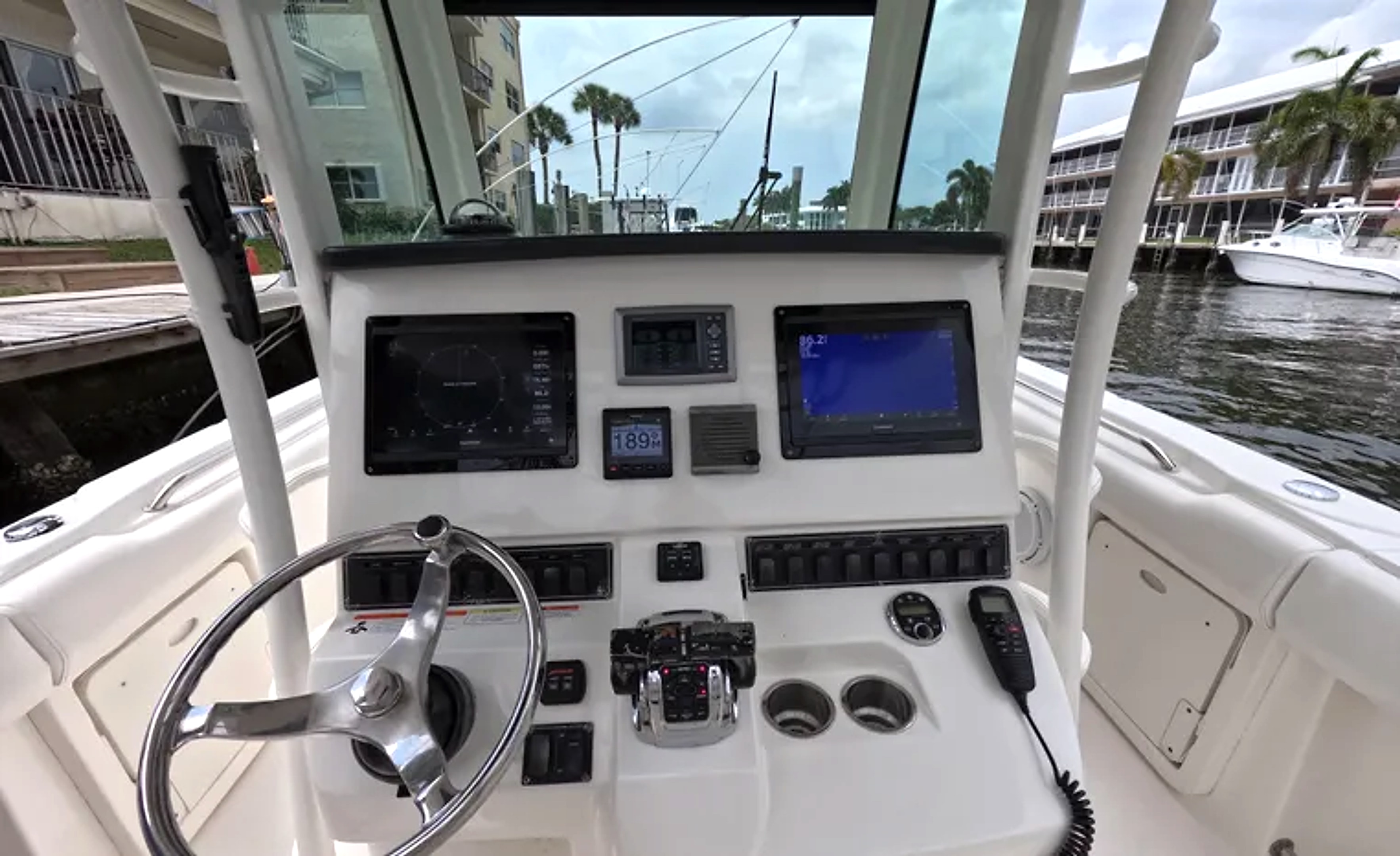 2013 Boston Whaler 320 Outrage for sale (photo 39)