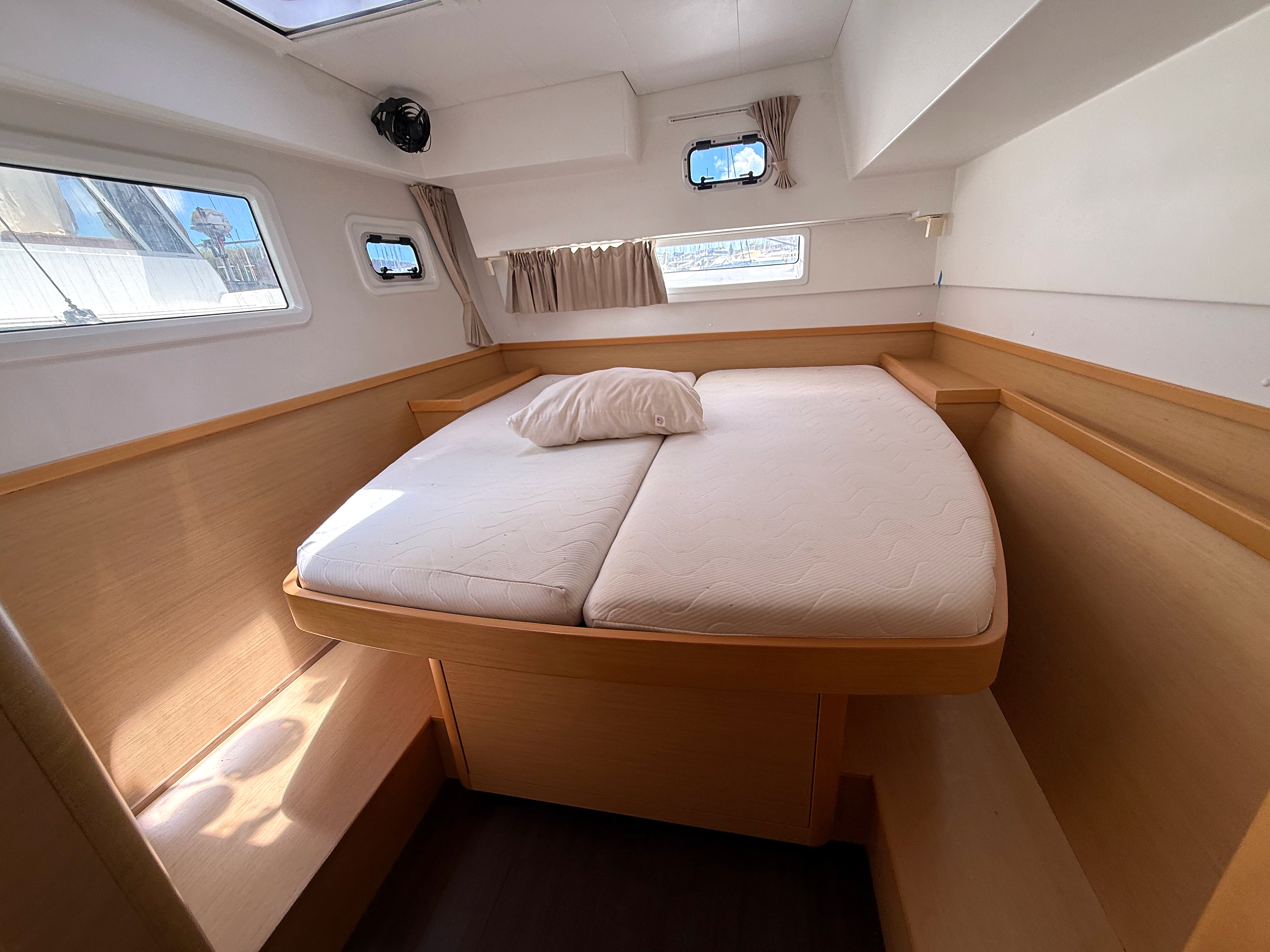 Boat Image