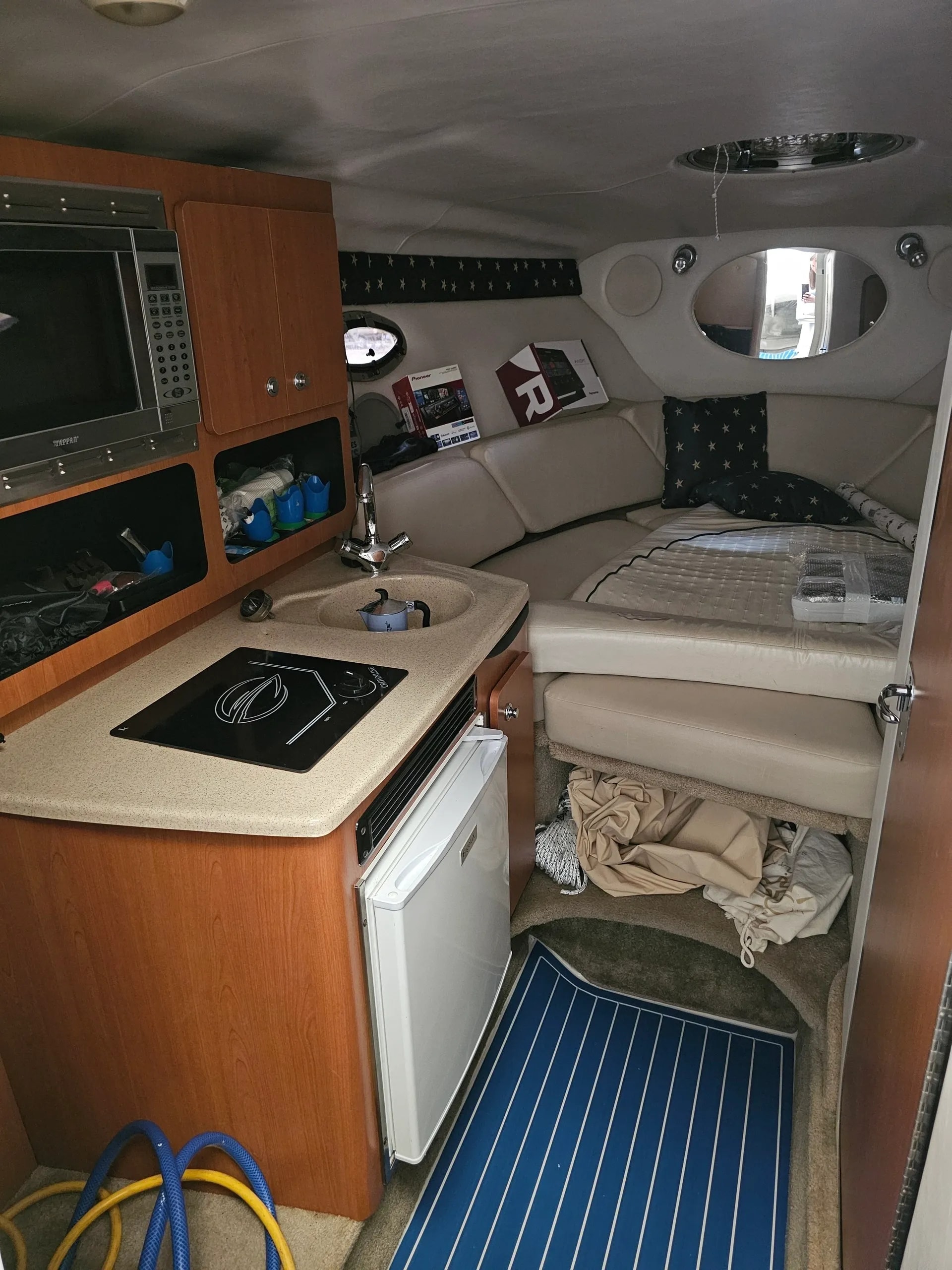 2008 Crownline 270 CR na sprzedaż (photo 3)