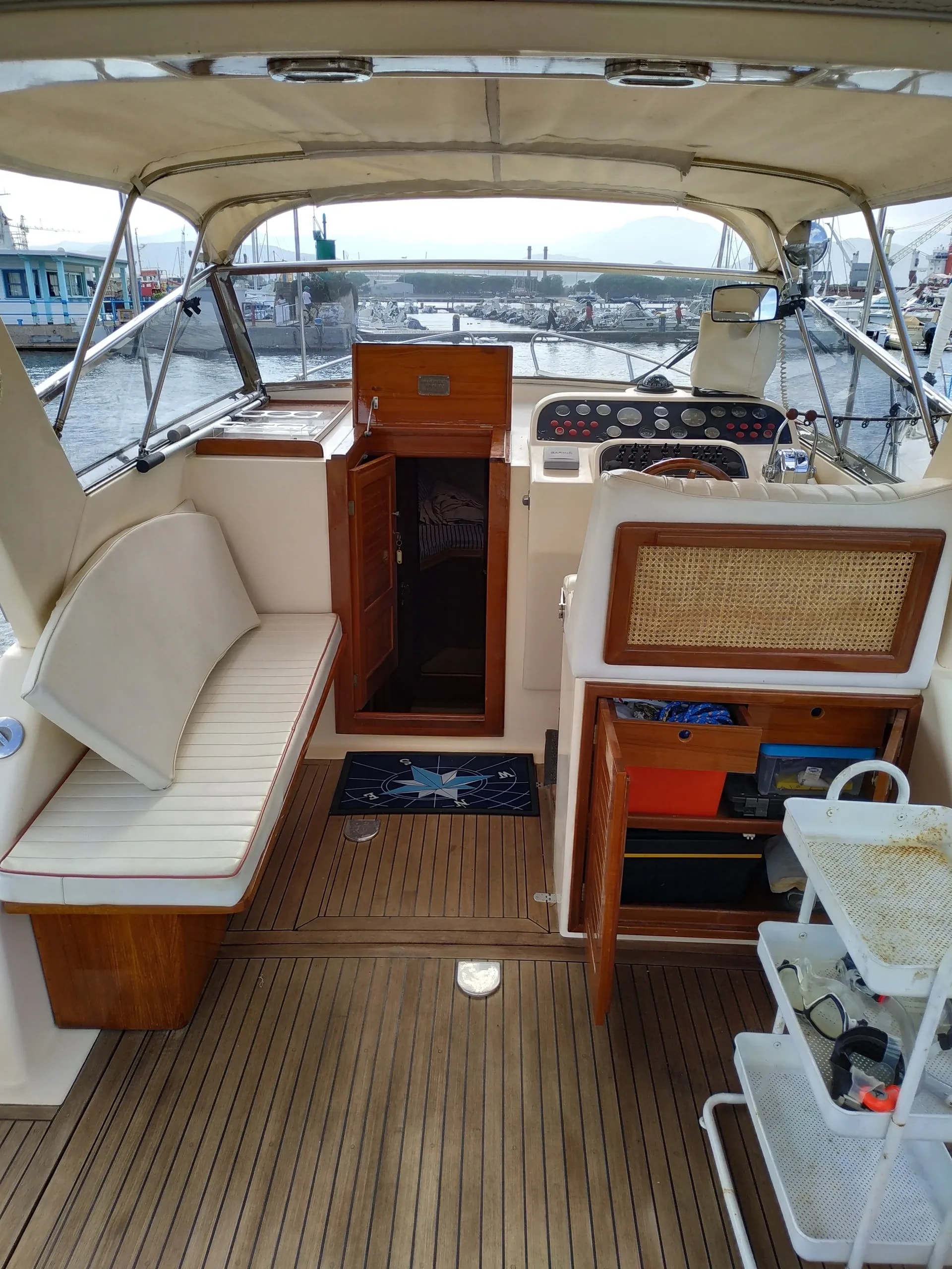 2002 Aprea Smeraldo 9 Cabinato for sale (photo 4)