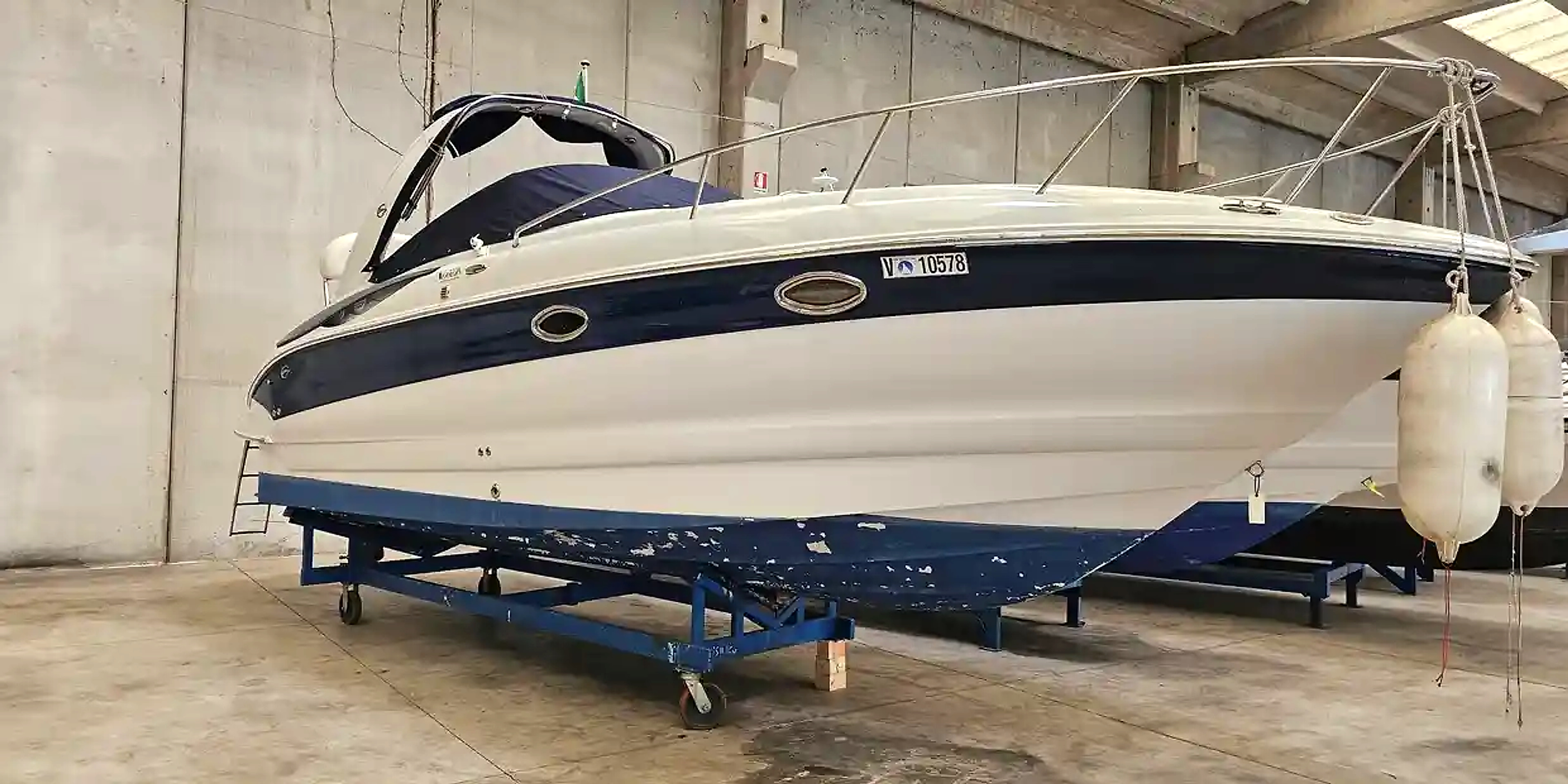 2008 Crownline 270 CR na sprzedaż (photo 1)