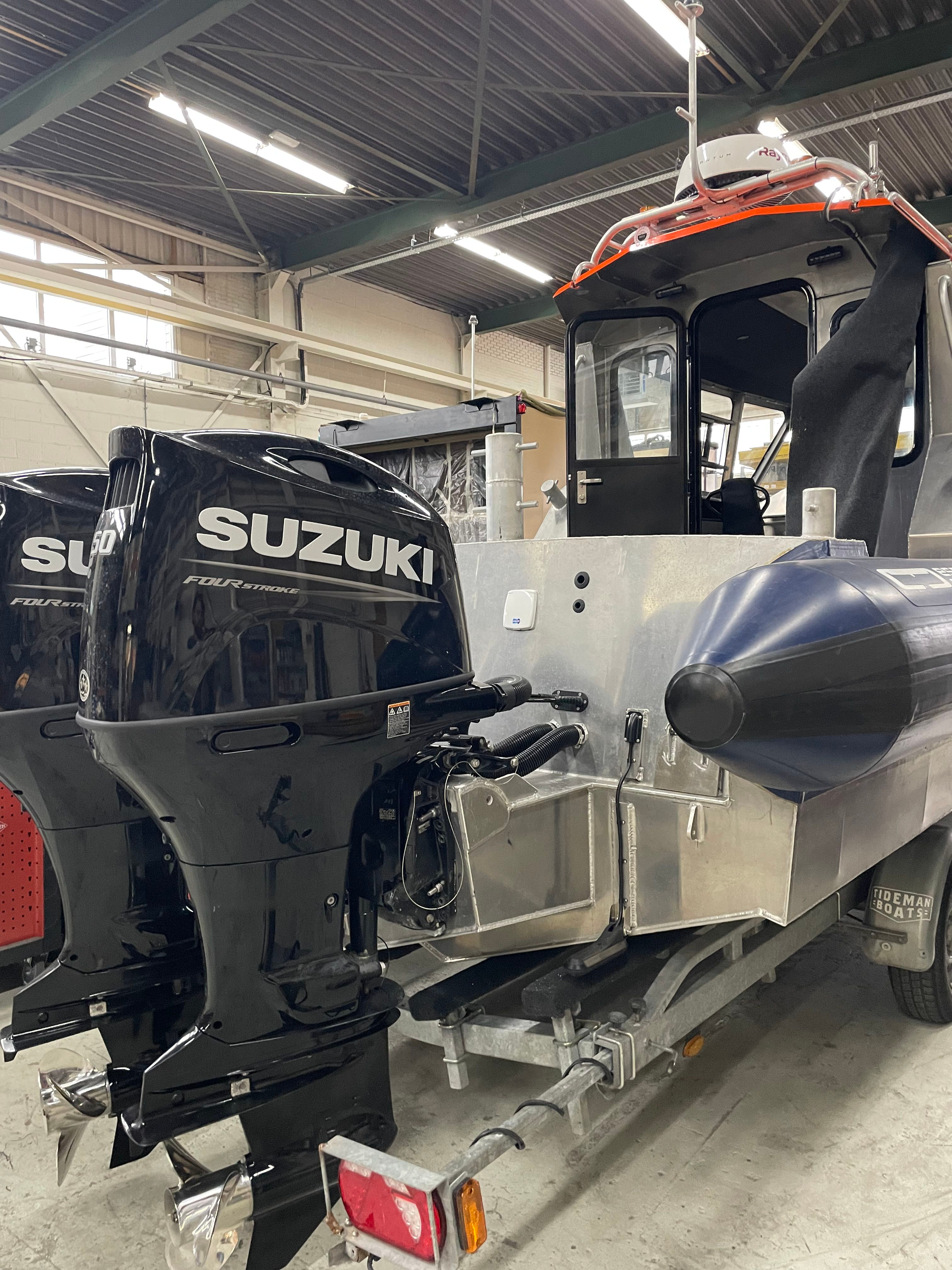 2027 Essential Marine Custodian 800c à vendre (photo 11)