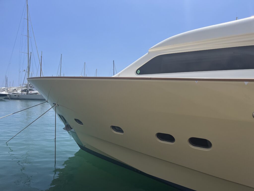 2000 Ferretti Custom Line Navetta 27 en venta (photo 4)