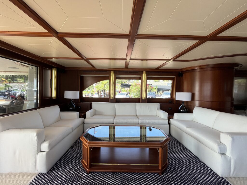 2000 Ferretti Custom Line Navetta 27 en venta (photo 10)