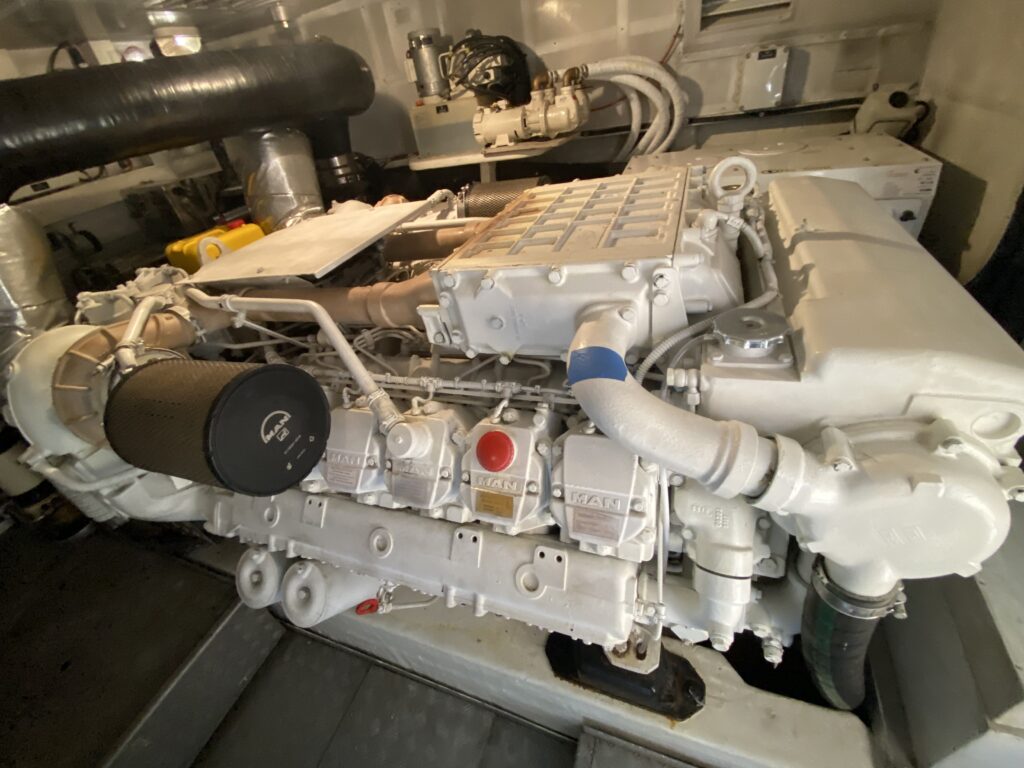 2008 Dominator 680 for sale (photo 33)