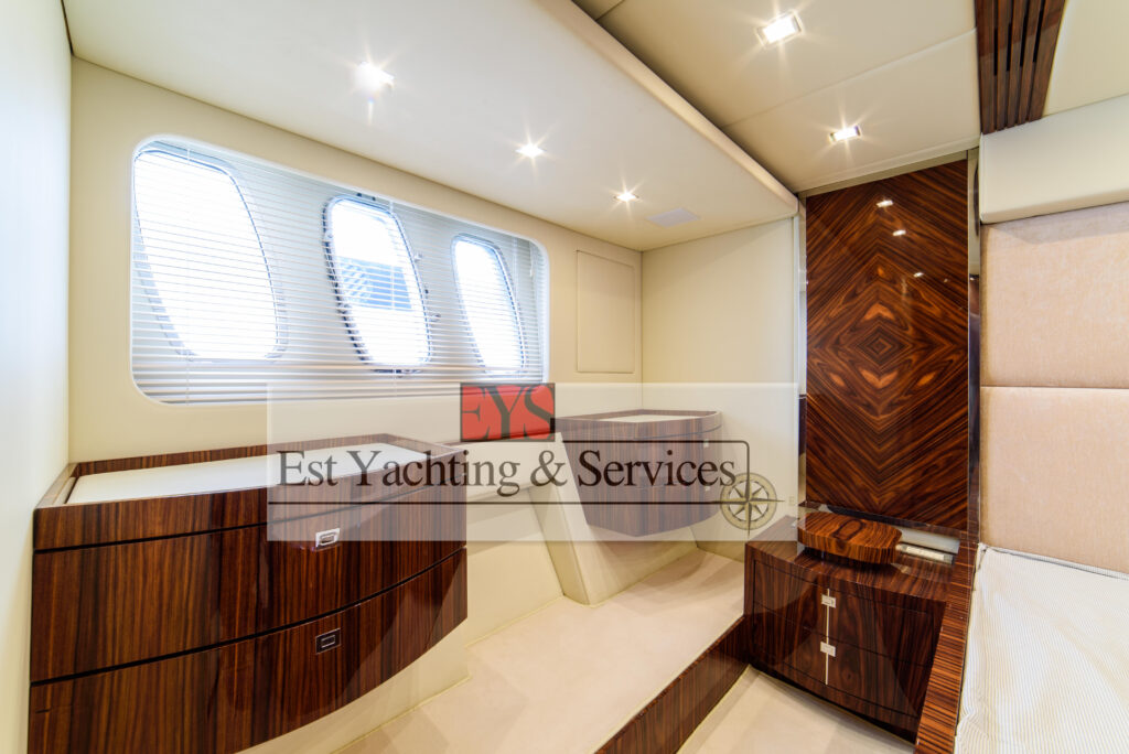 2004 Sunseeker Predator 68 for sale (photo 27)