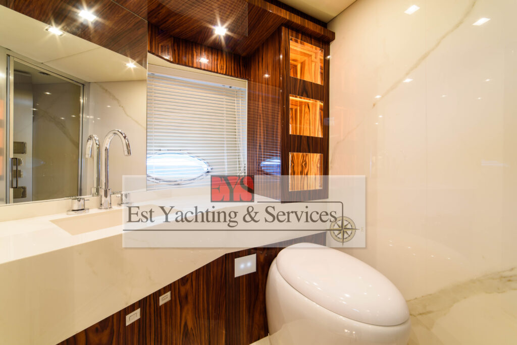 2004 Sunseeker Predator 68 for sale (photo 37)