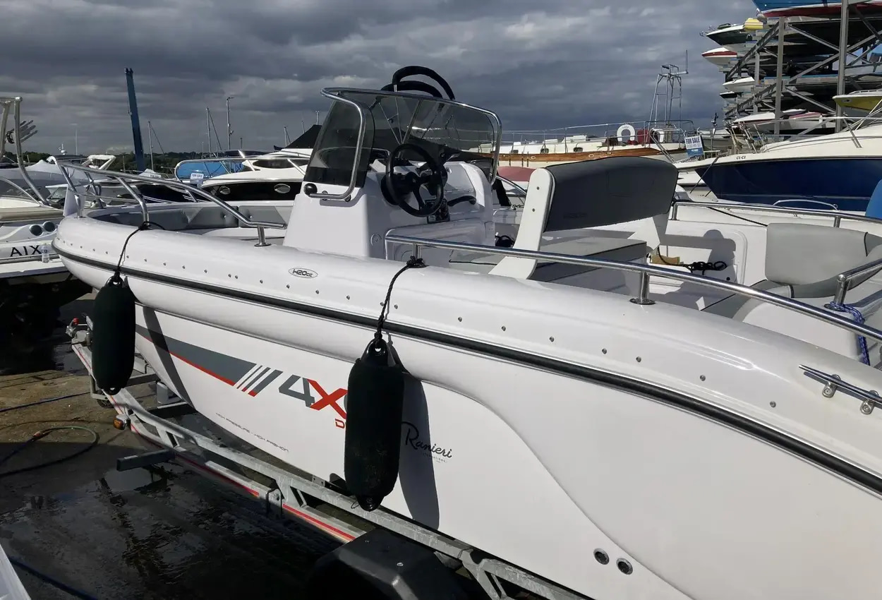 2020 Ranieri 4XC H20CC te koop (photo 3)