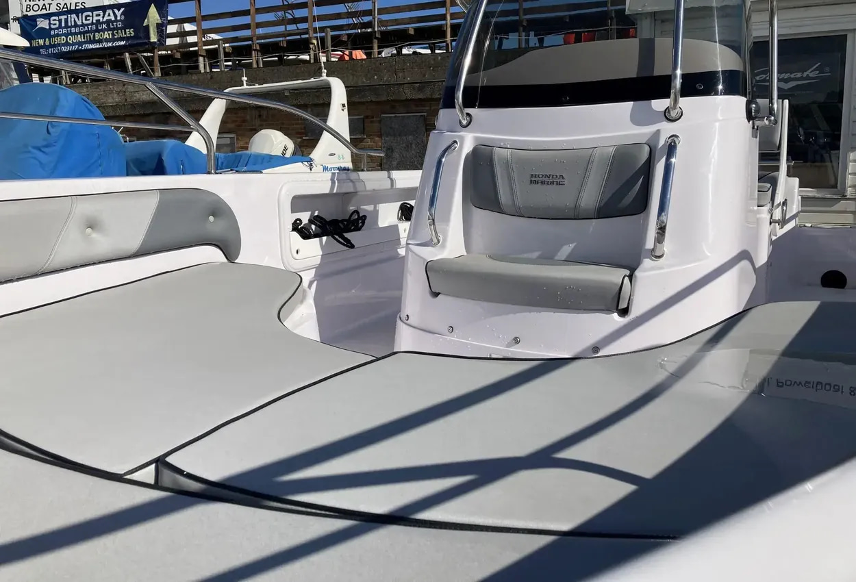 2020 Ranieri 4XC H20CC te koop (photo 6)