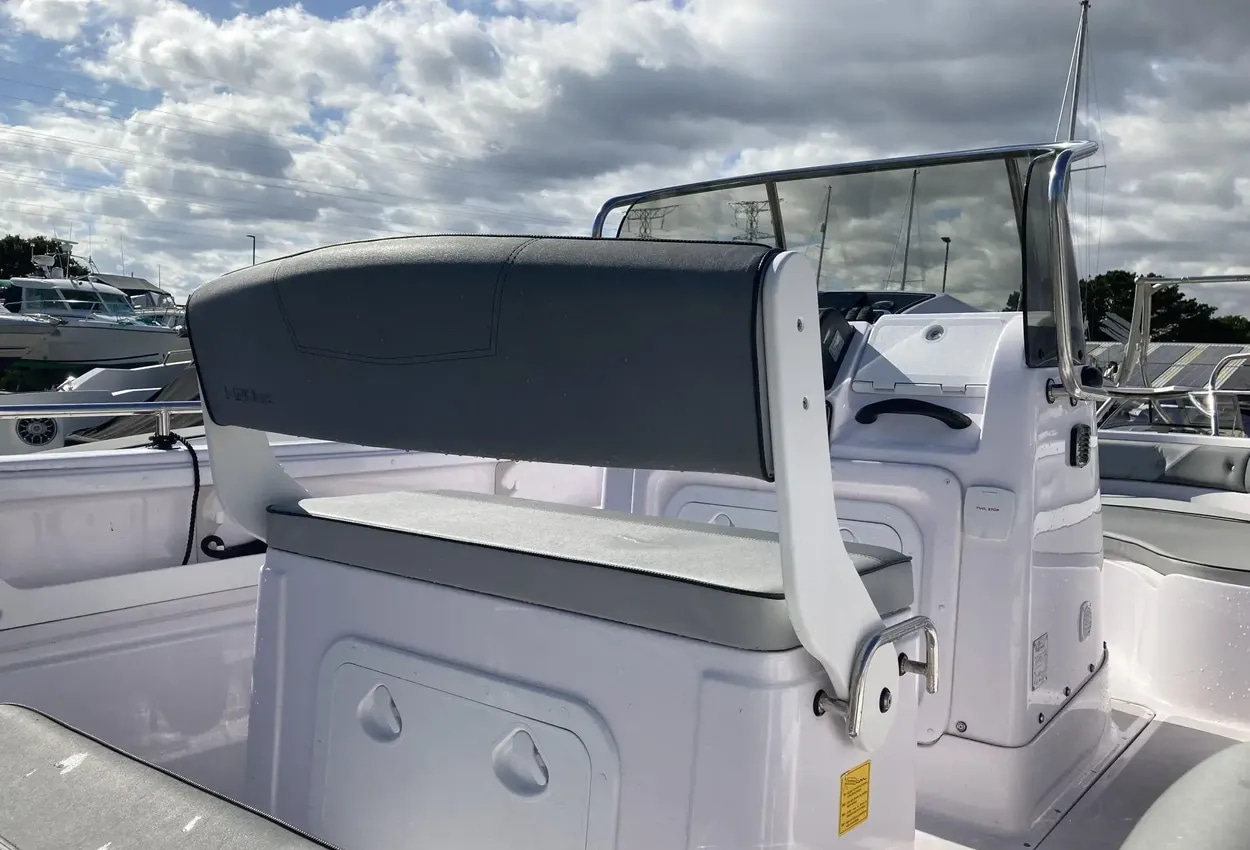2020 Ranieri 4XC H20CC te koop (photo 11)