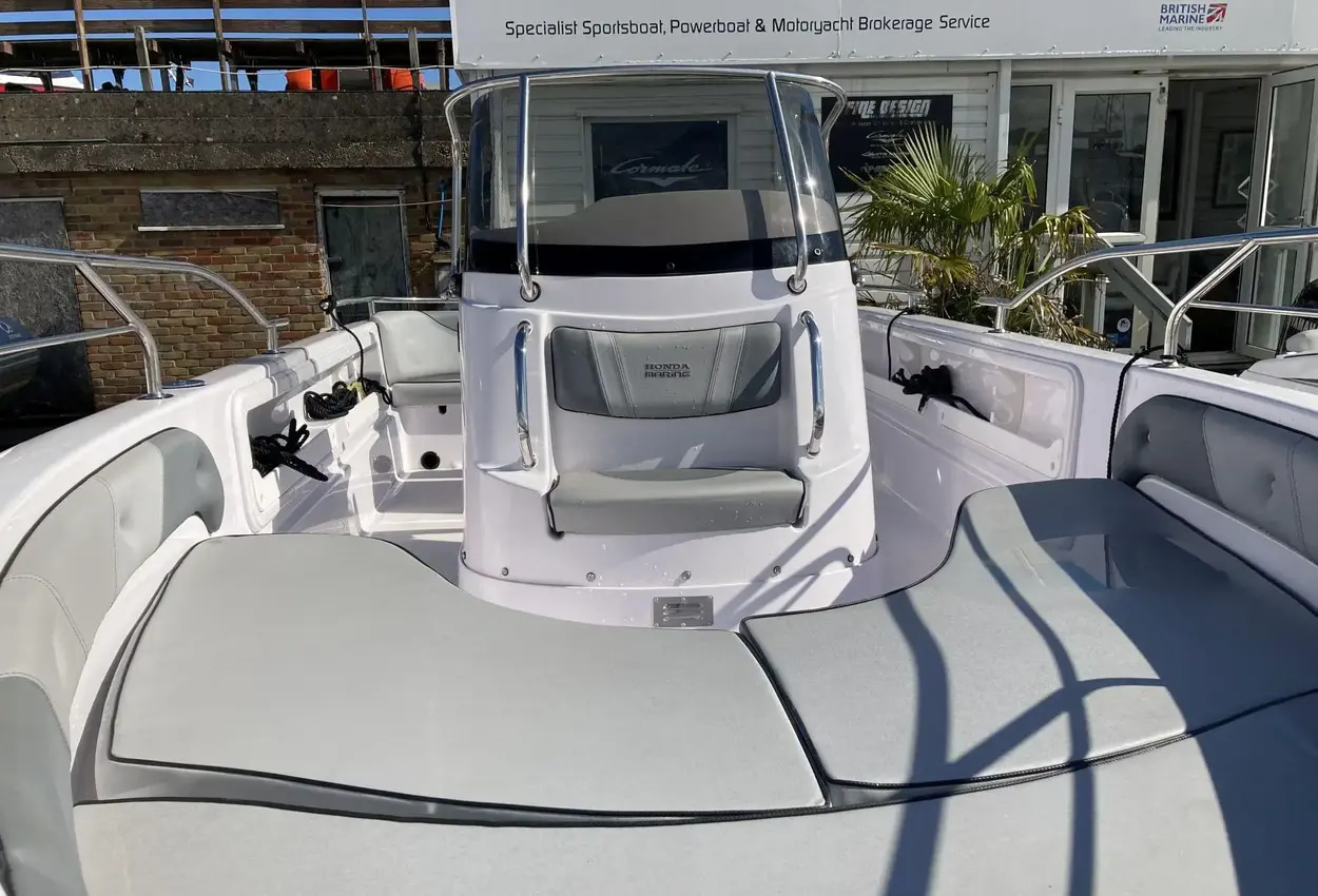 2020 Ranieri 4XC H20CC te koop (photo 14)