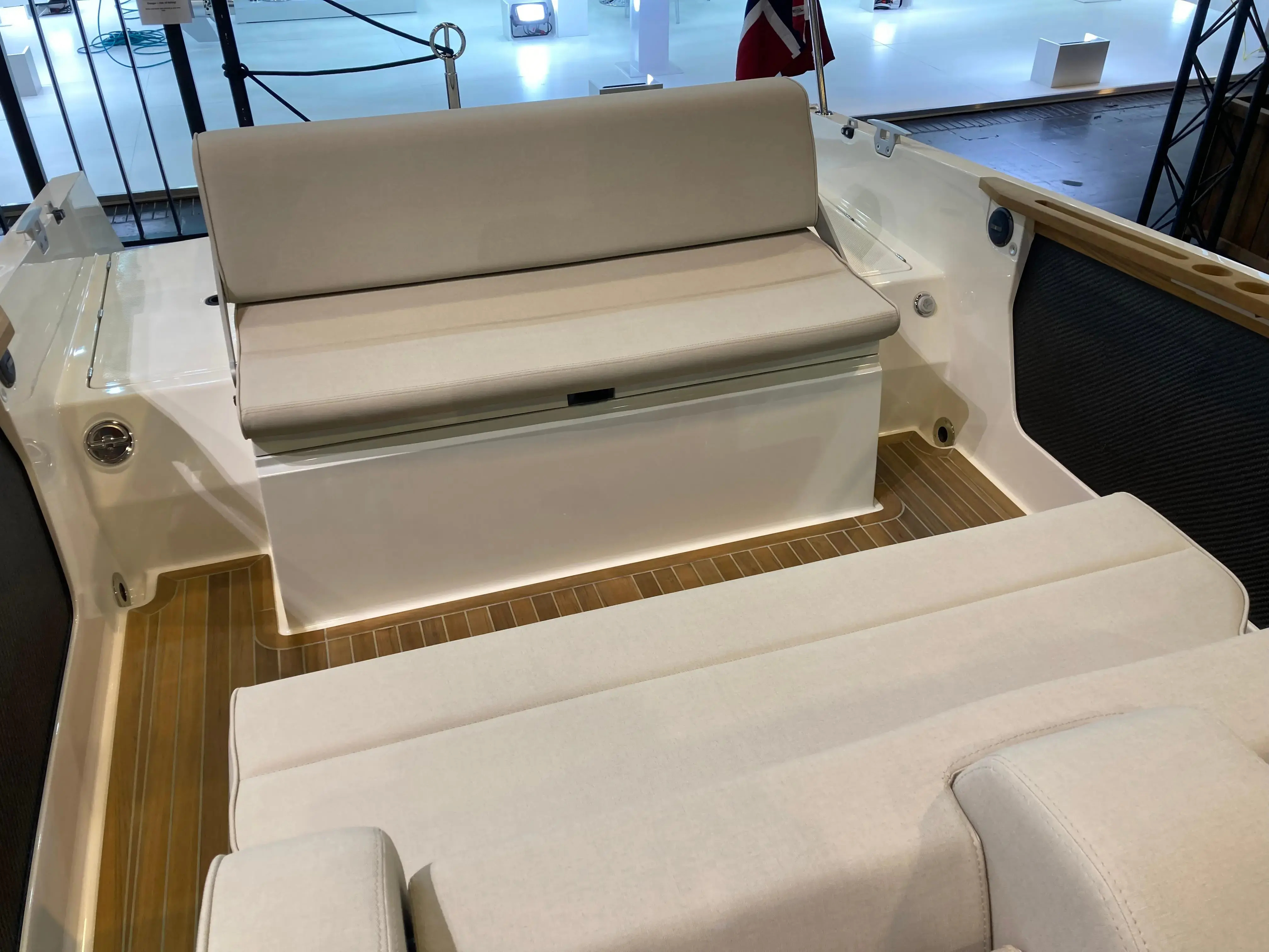 2025 Cormate Utility 27 en venta (photo 5)