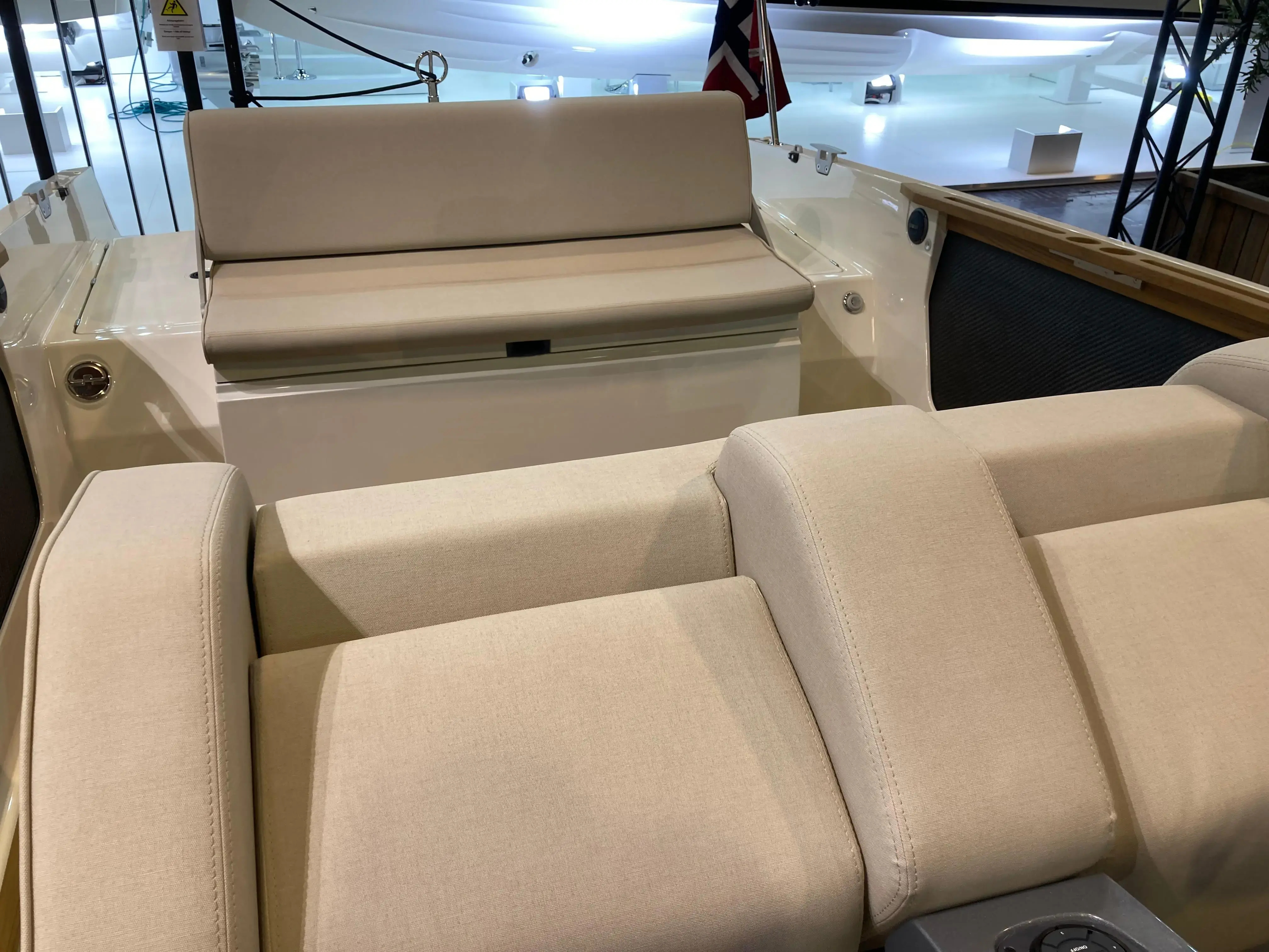 2025 Cormate Utility 27 en venta (photo 7)