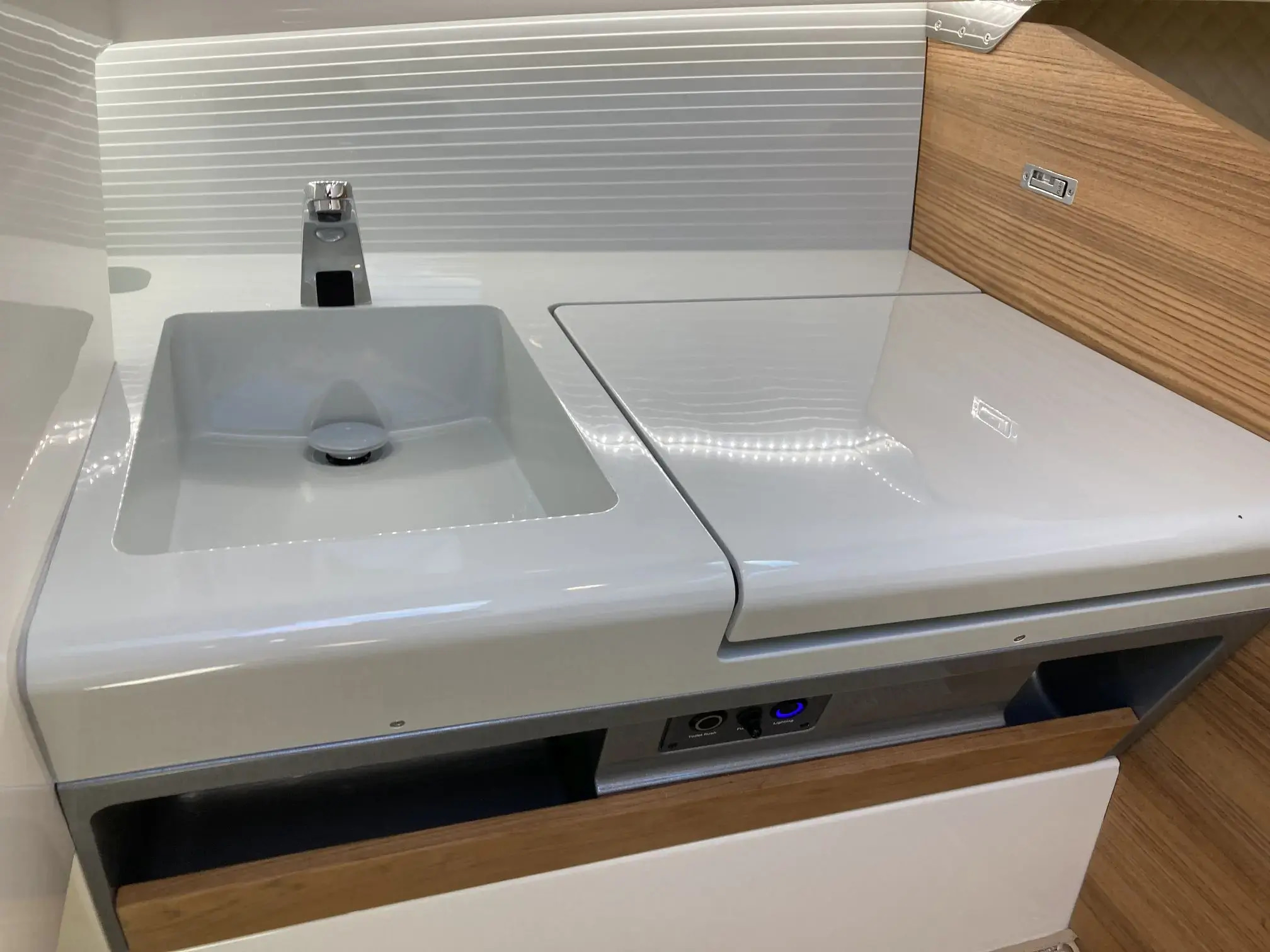 2025 Cormate Utility 27 en venta (photo 42)