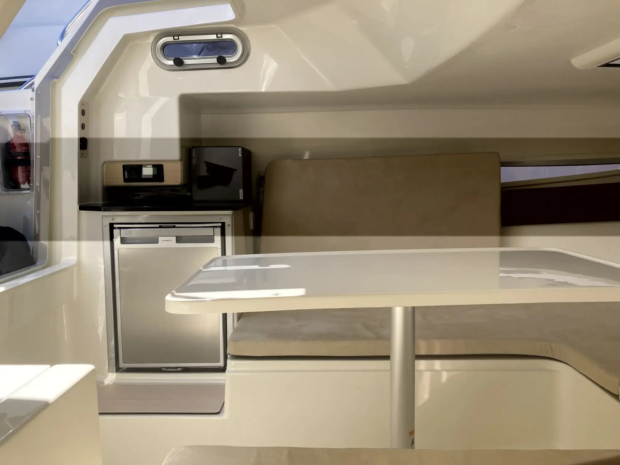 2022 Atlantic 690 Sun Cruiser for sale (photo 2)