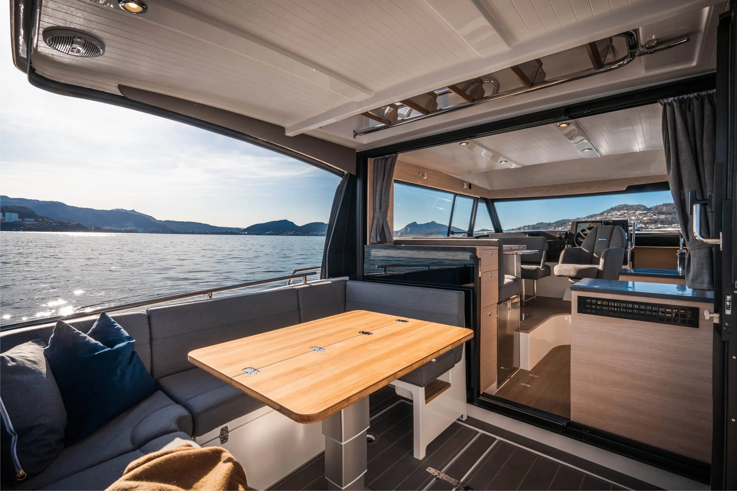 2025 Skilso 35 Flybridge à vendre (photo 8)